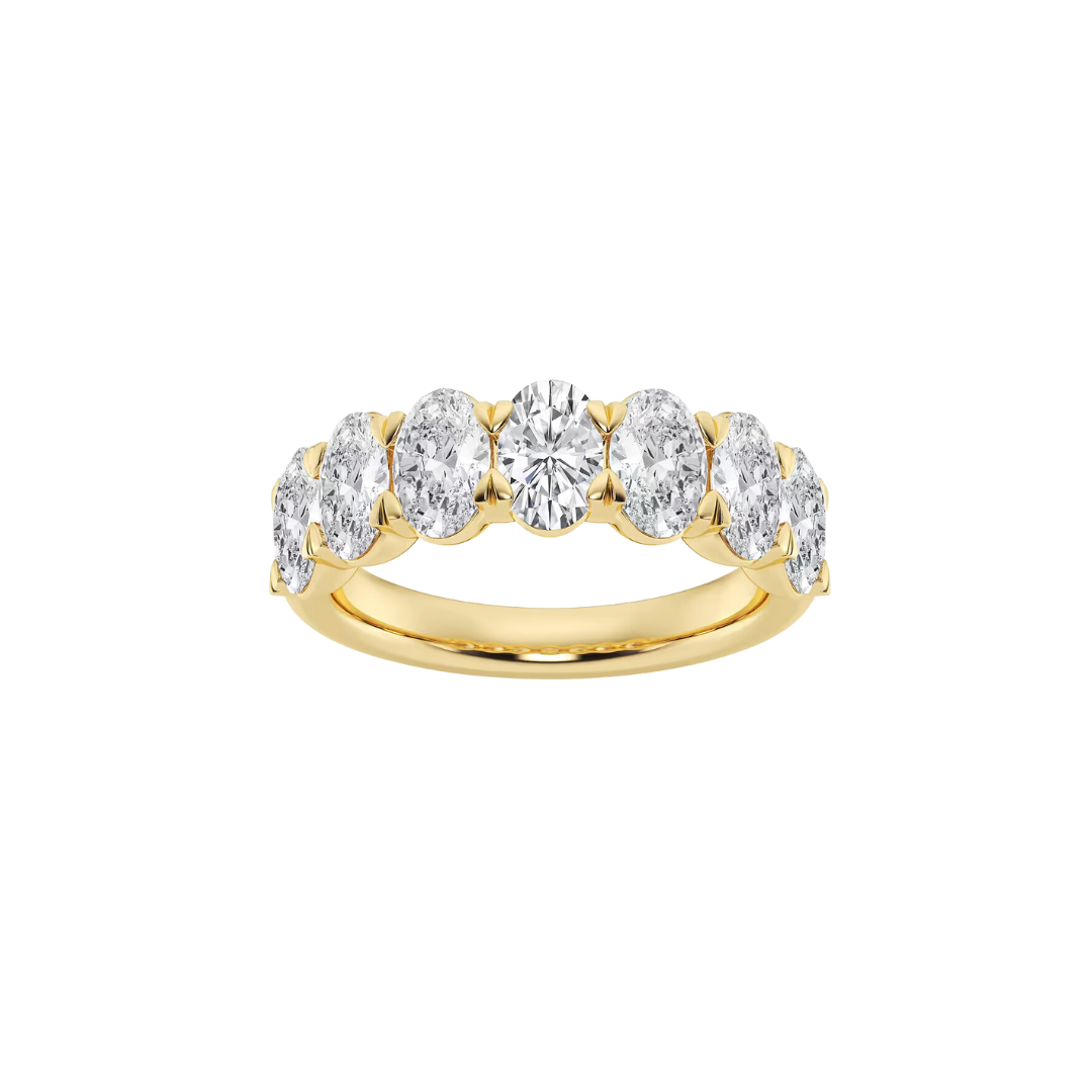 Halfway Oval Diamond Band – Henri Noël