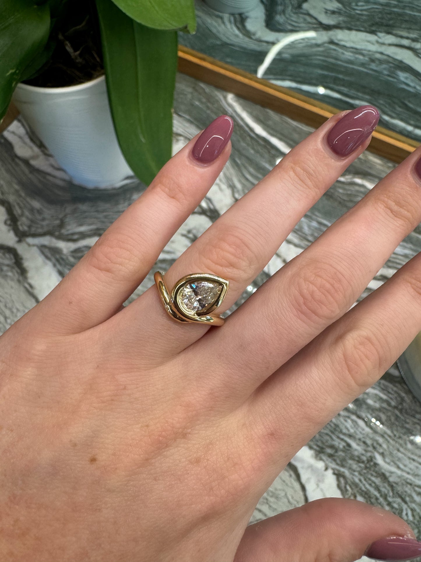 Halo Twist Diamond Engagement Ring – Henri Noël