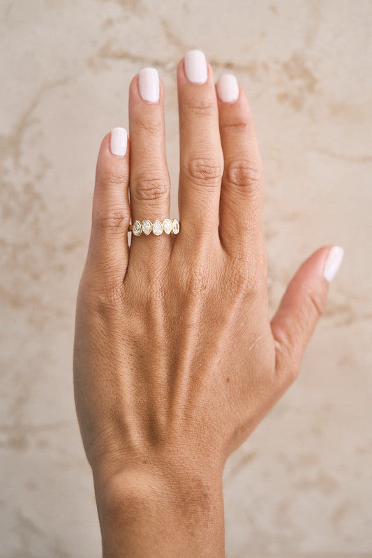 Bezel Diamond Pear Band