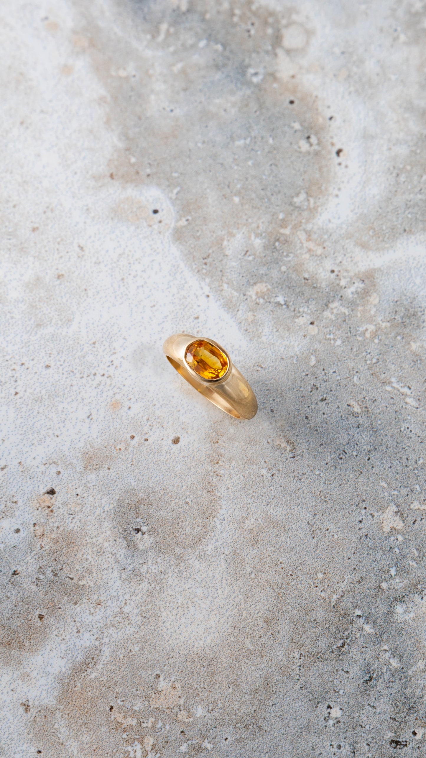Lily Yellow Sapphire Ring – Henri Noël