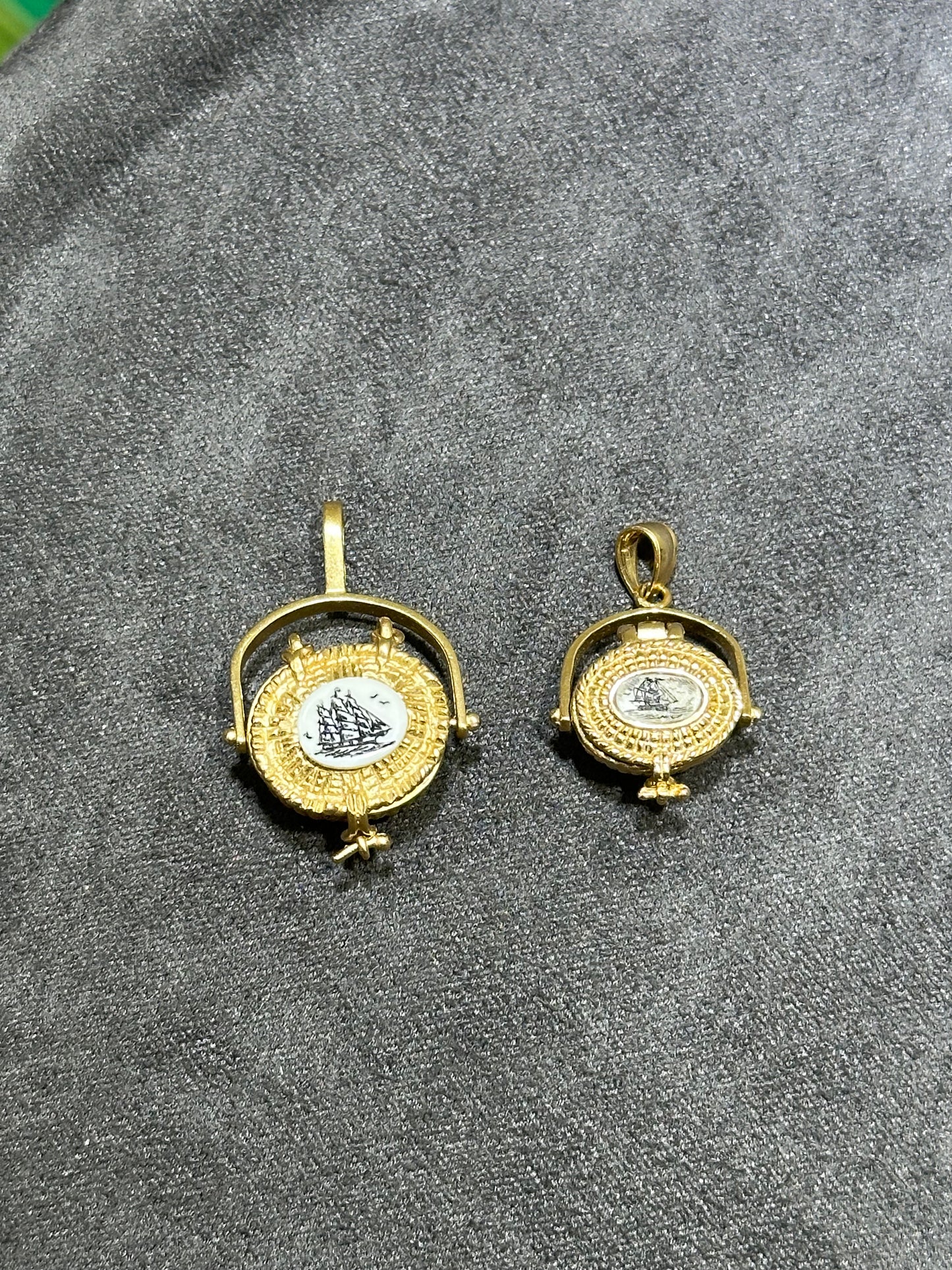 Vintage Nantucket Basket Pendant