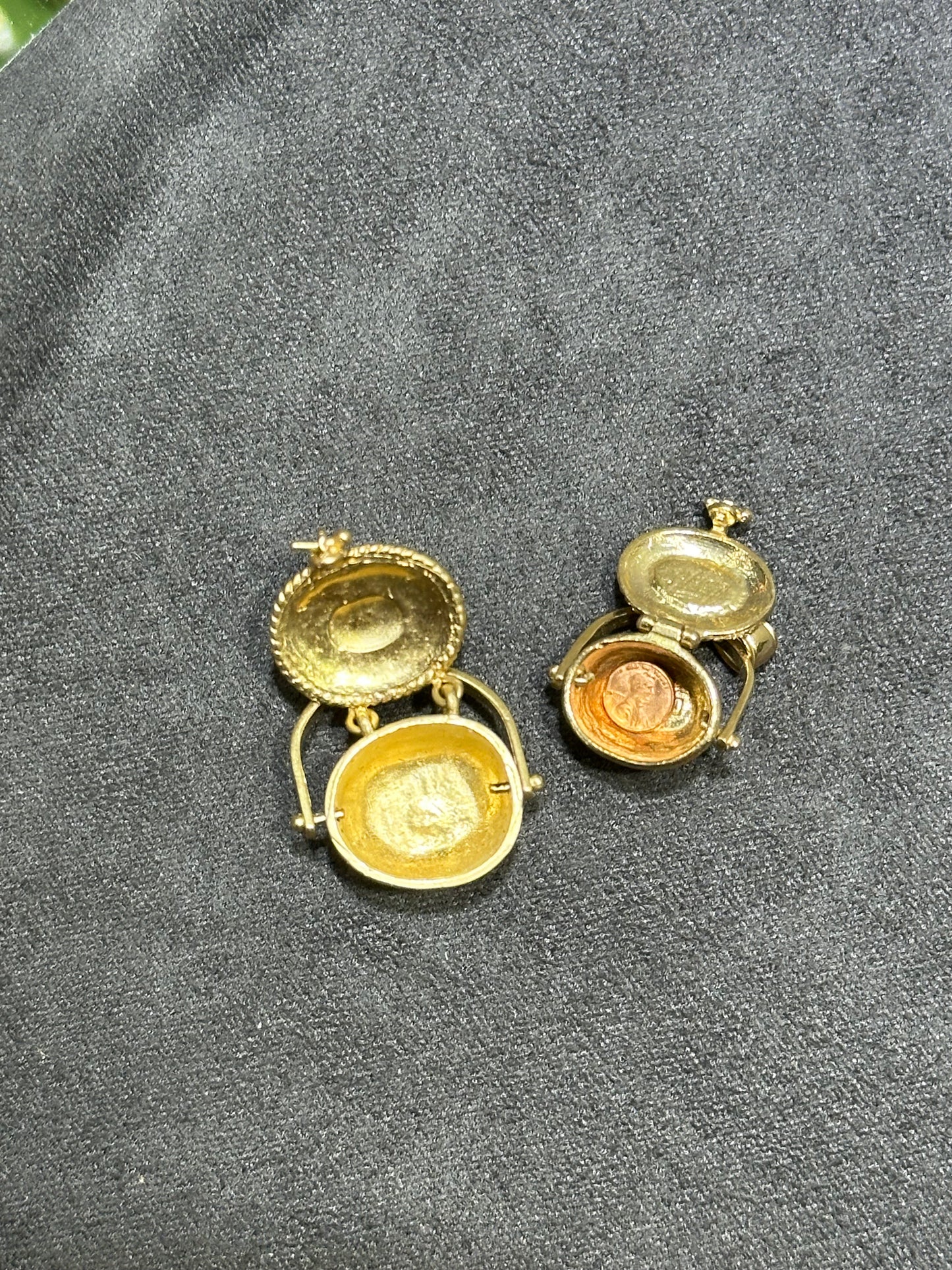 Vintage Nantucket Basket Pendant