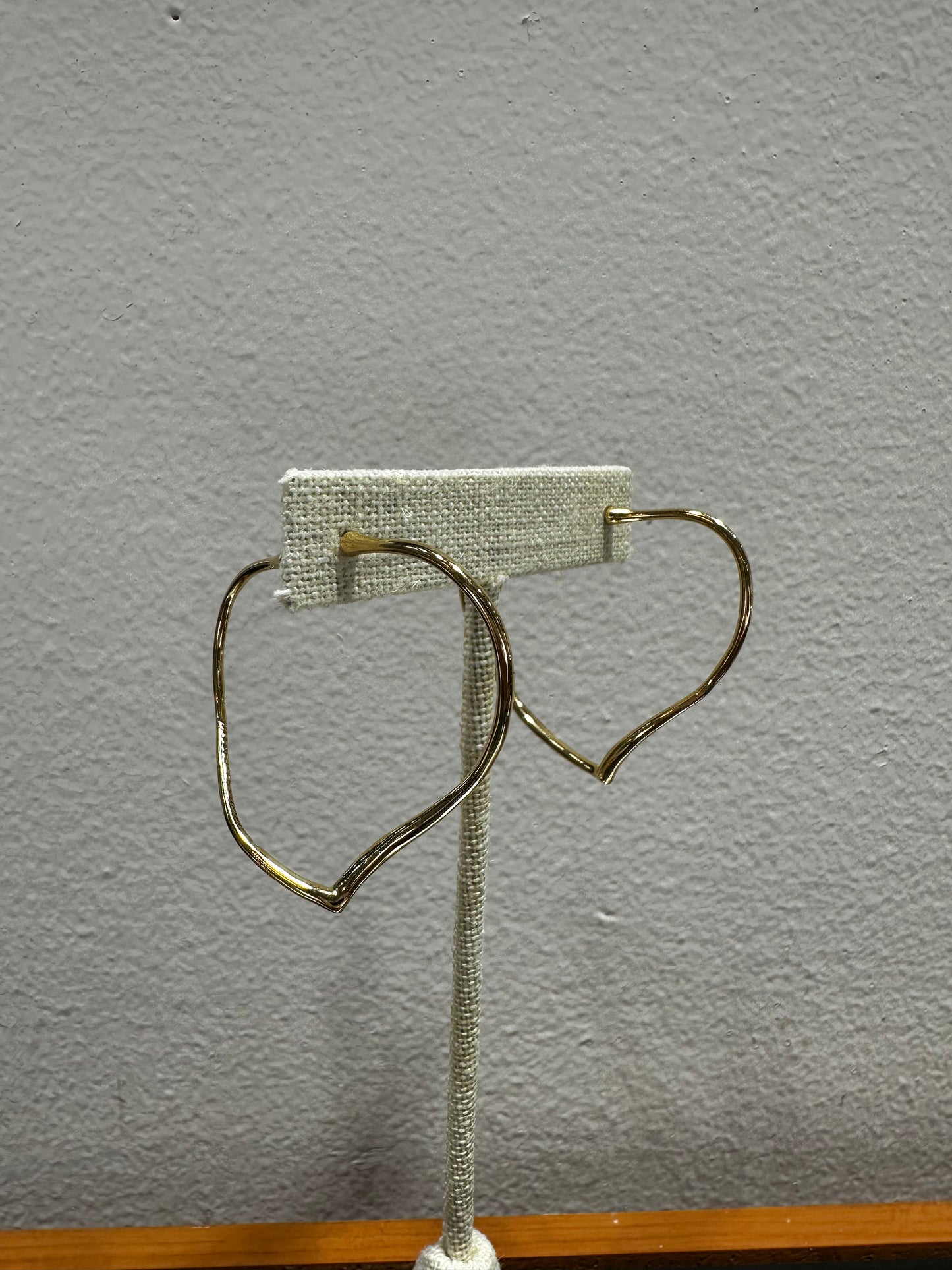 Estate Tiffany & Co Heart Earrings – Henri Noël