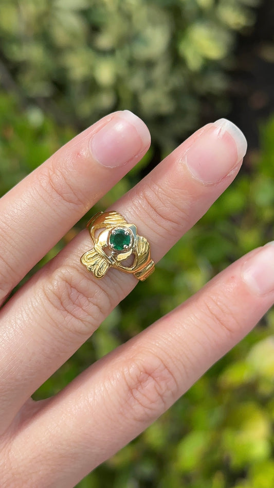 Estate Emerald and Gold Claddagh Ring