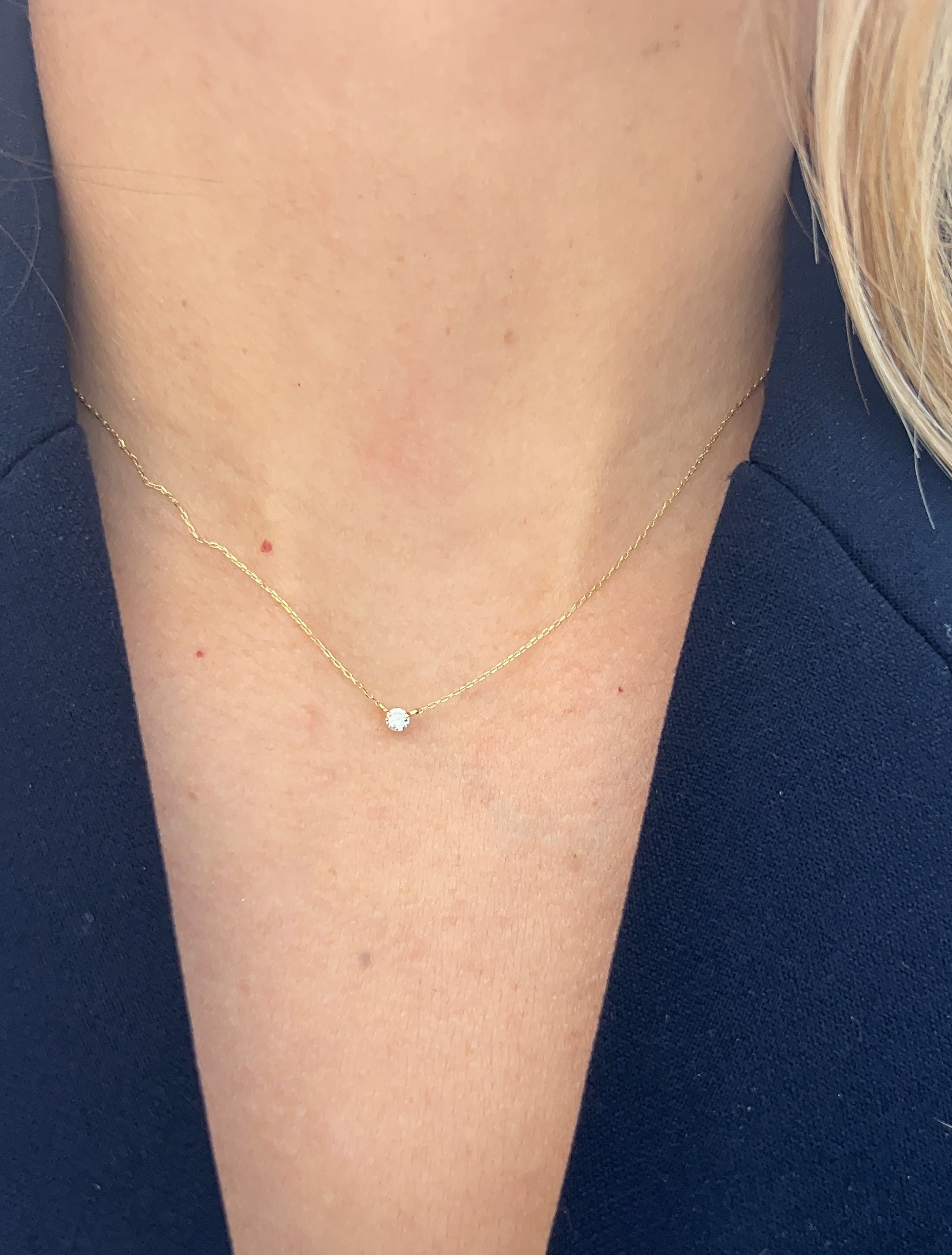 Dainty floating diamond necklace discount