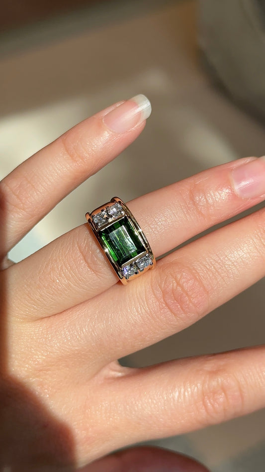 Vintage Green Tourmaline and Diamond Ring