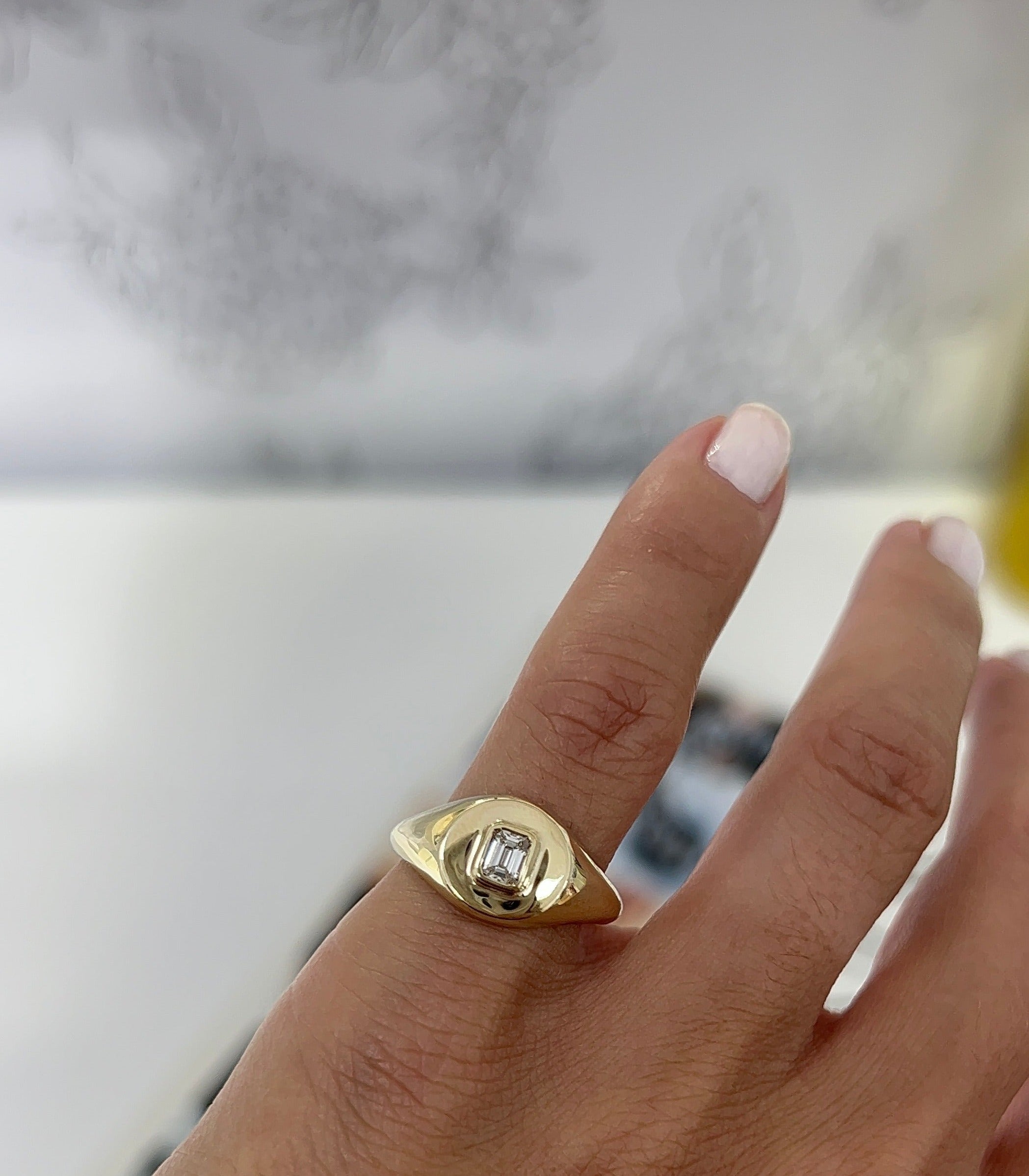 Diamond Signet Pinky Ring – Henri Noël