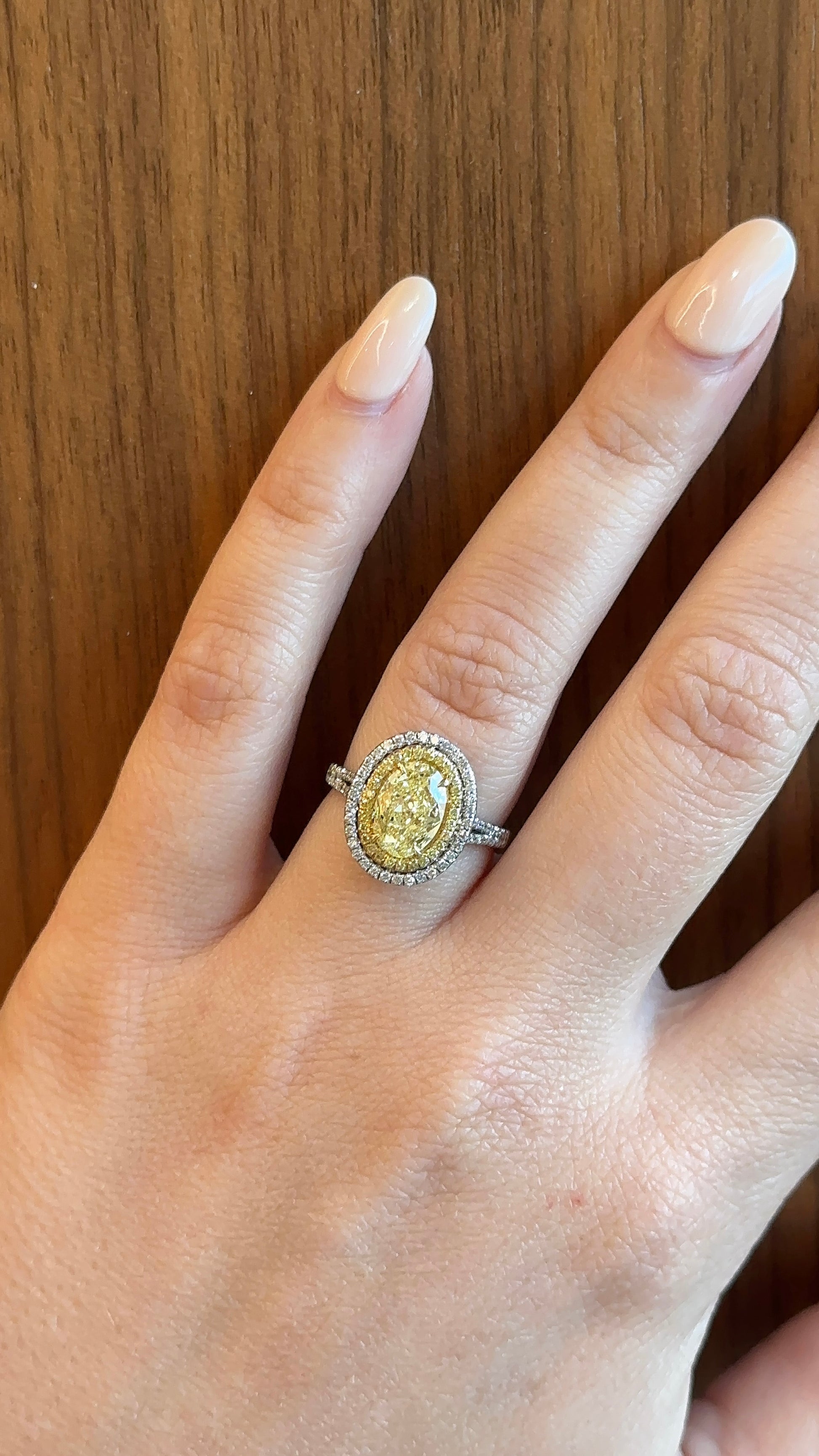 Oval Yellow Diamond Ring – Henri Noël