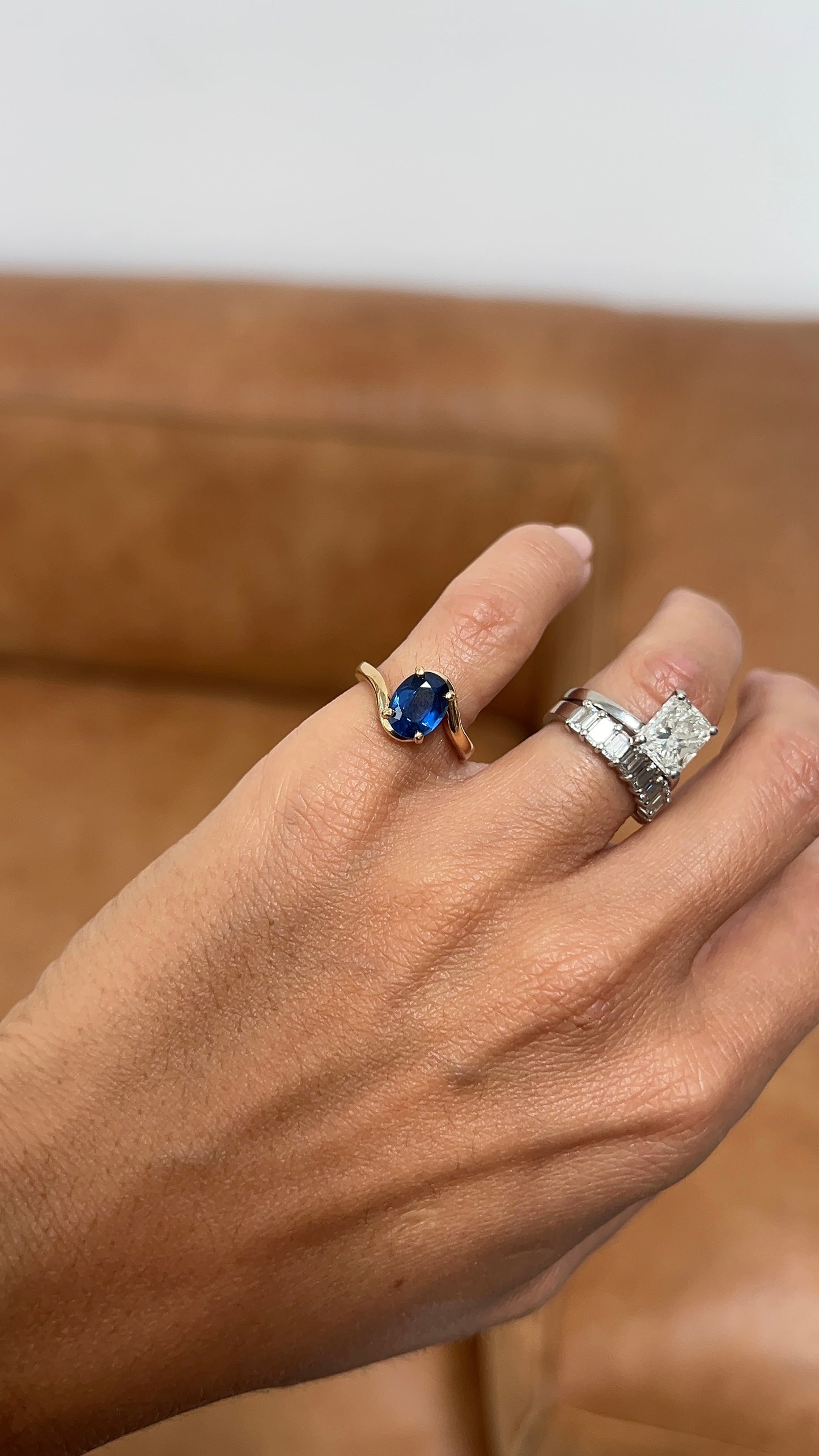 Mila Blue Sapphire Ring – Henri Noël
