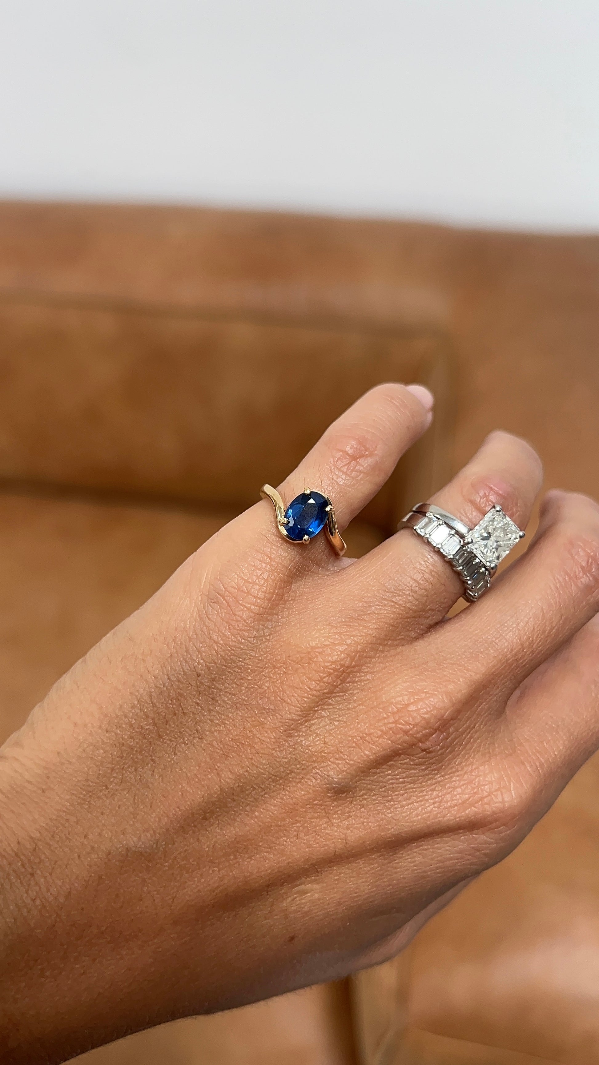Mila Blue Sapphire Ring – Henri Noël