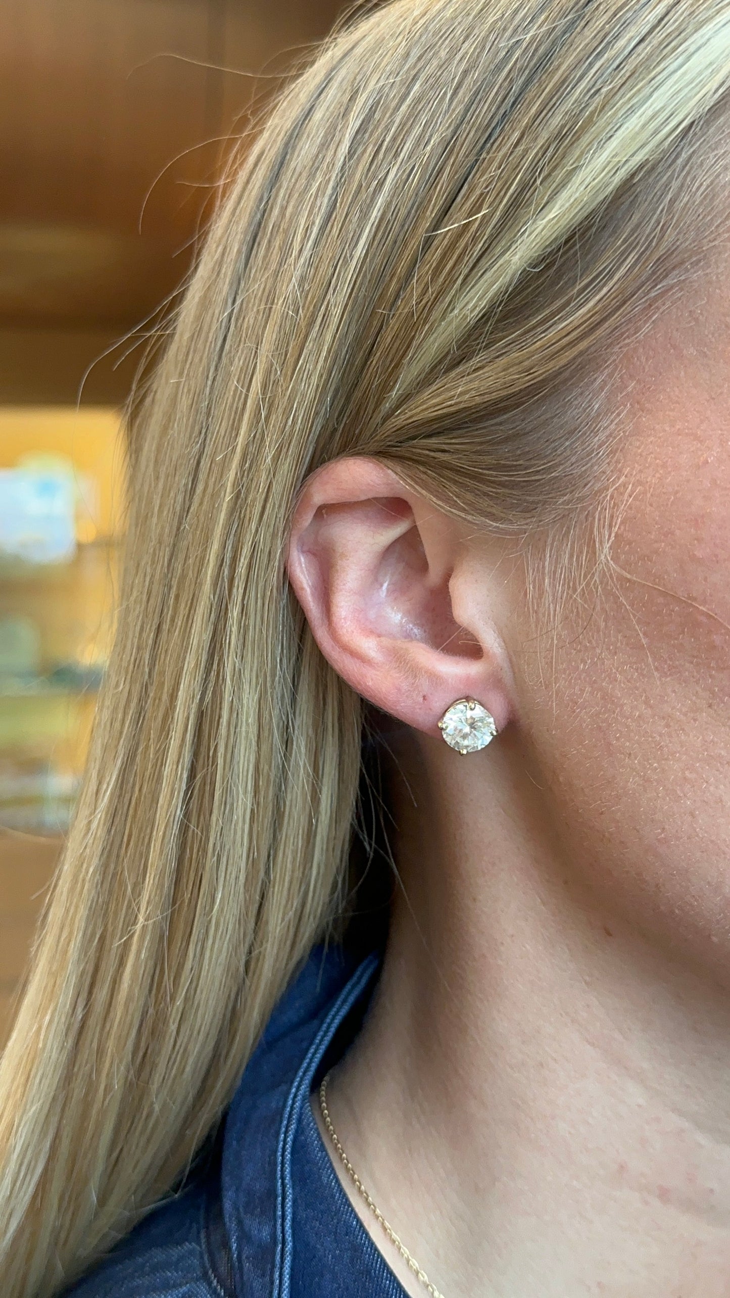 5.66ct 4 Prong Diamond Studs