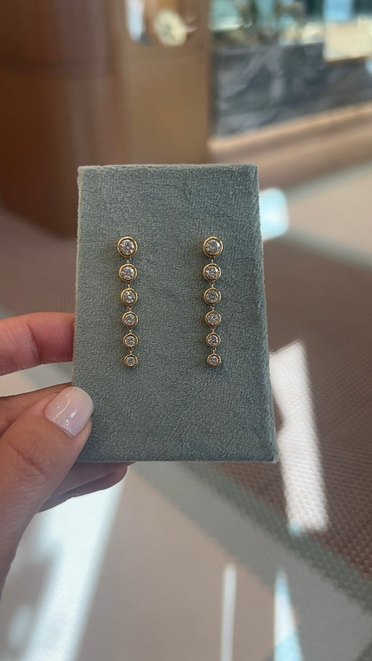 Graduated Round Diamond Bezel Drops