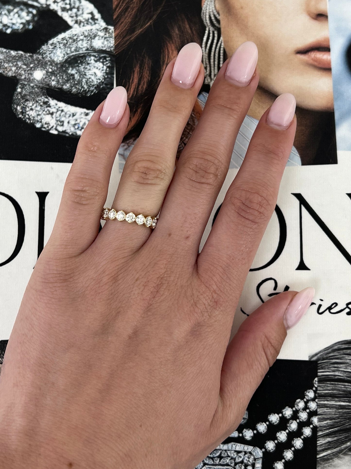 Large Round Cut Diamond Eternity Band – Henri Noël