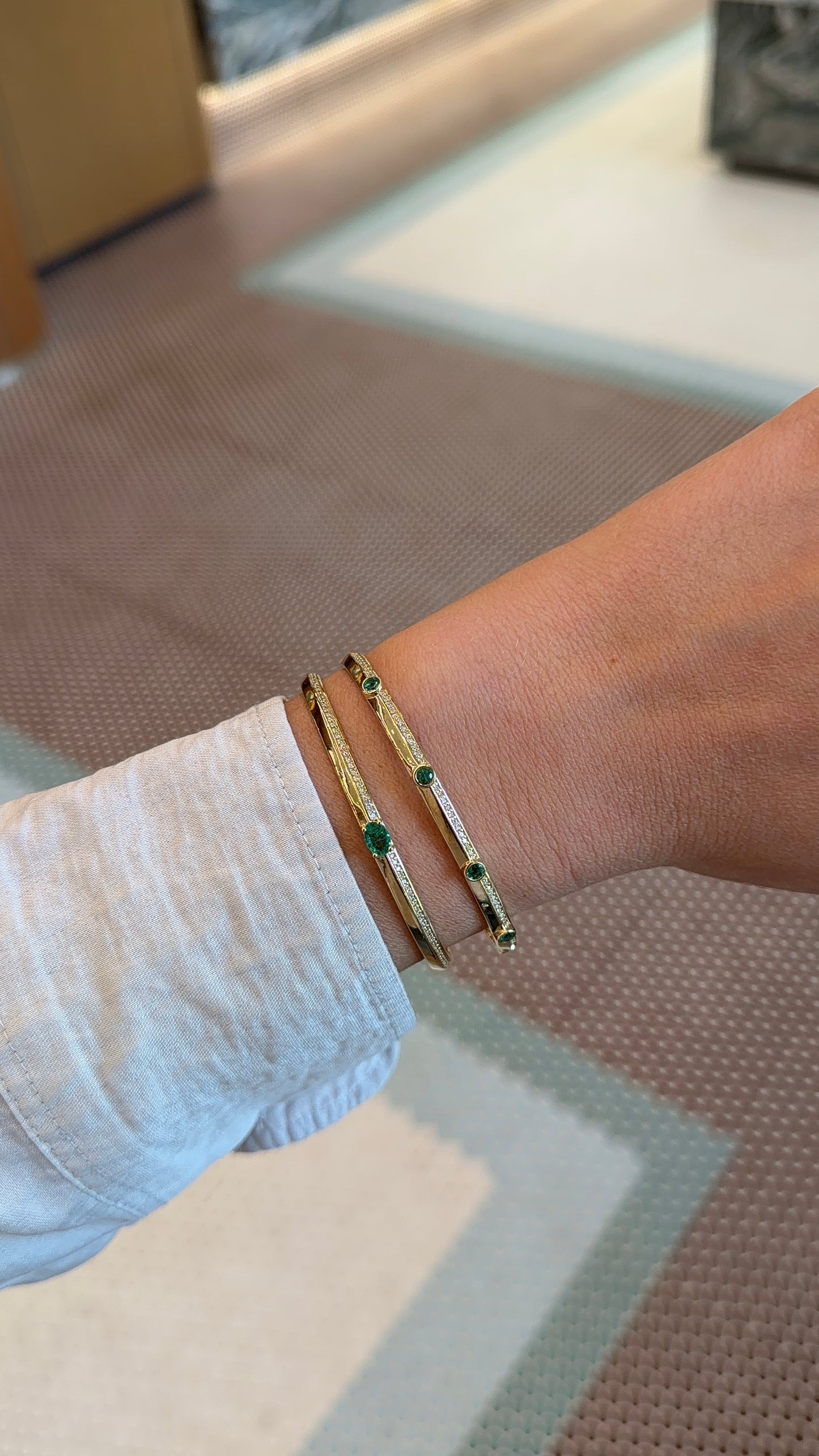 Lionheart- Aurelia Emerald Center Cuff Bangle – Henri Noël