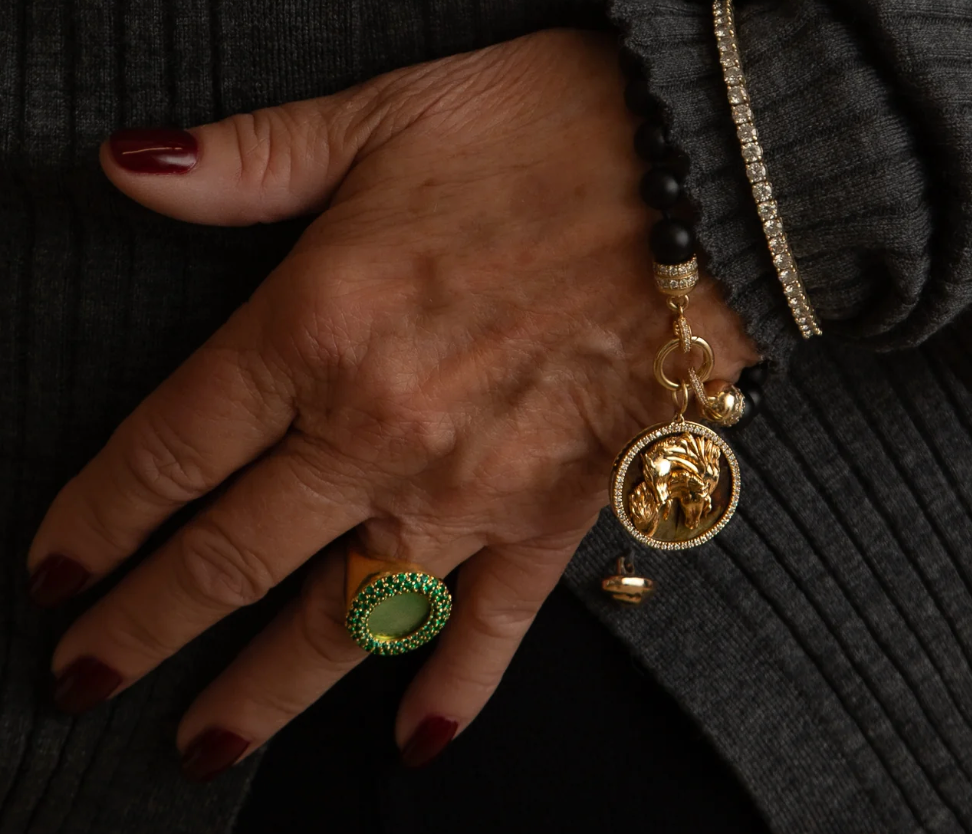 Lionheart- Seasons Emerald Interchangeable Ring – Henri Noël
