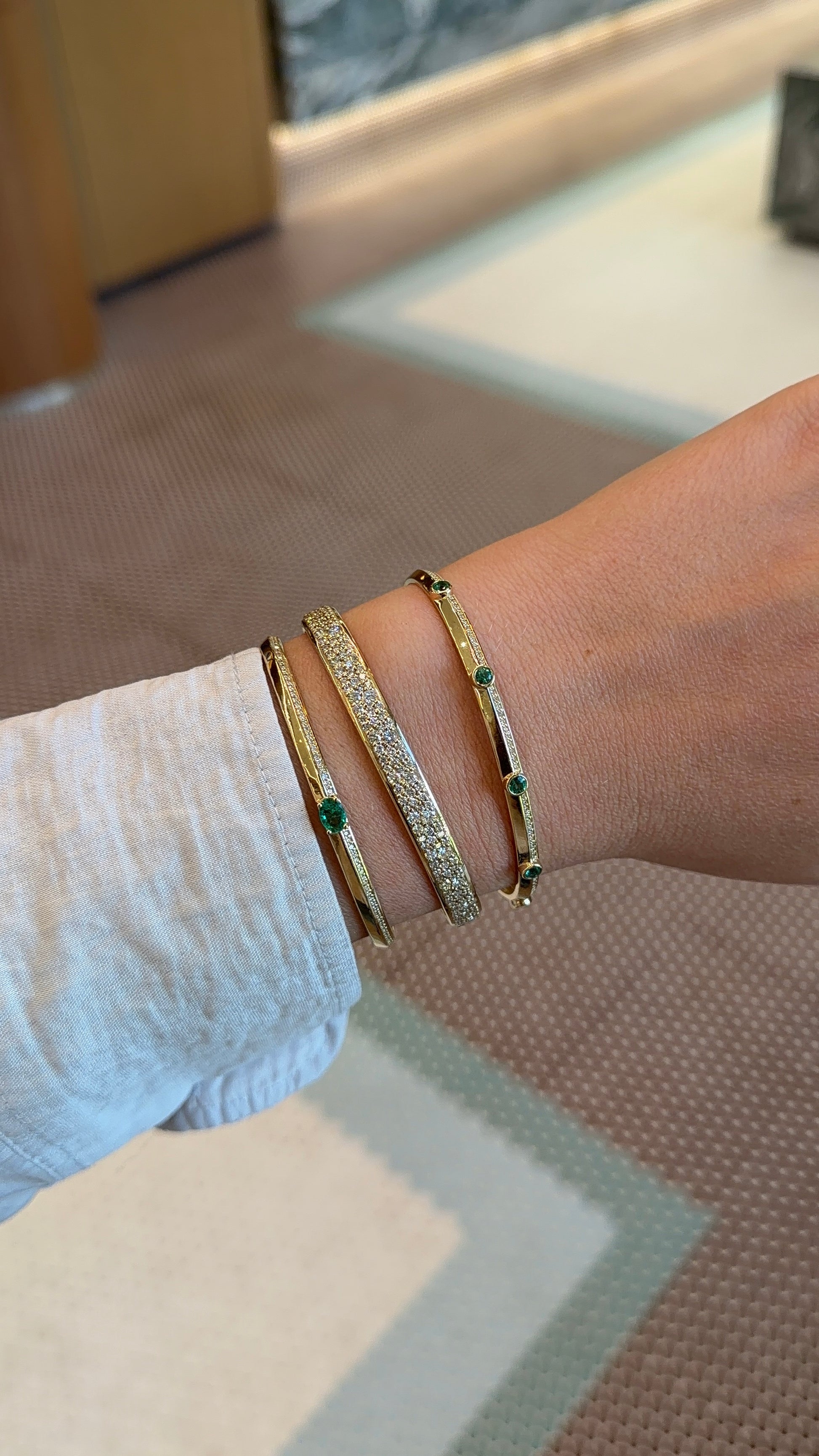 Lionheart- Aurelia Emerald Center Cuff Bangle – Henri Noël