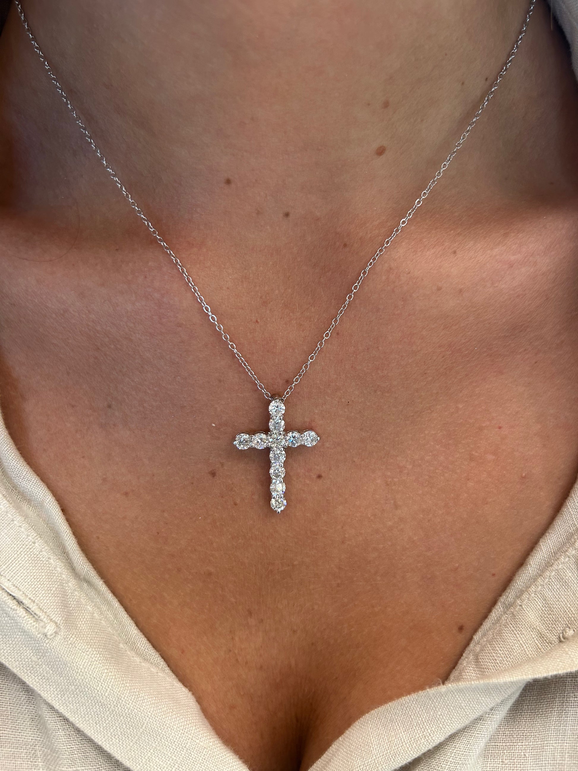 Medium Diamond Cross Necklace – Henri Noël