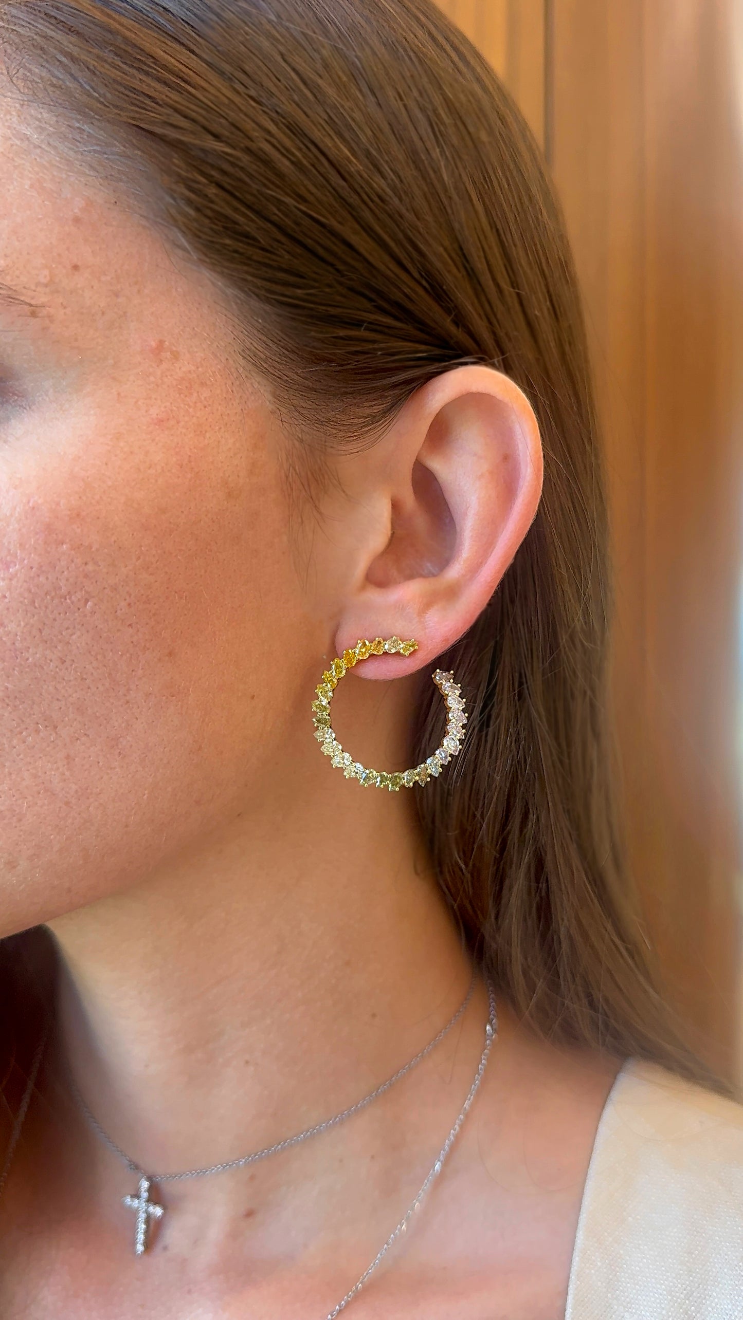Ombre Pear Shaped Diamond Open Hoops – Henri Noël