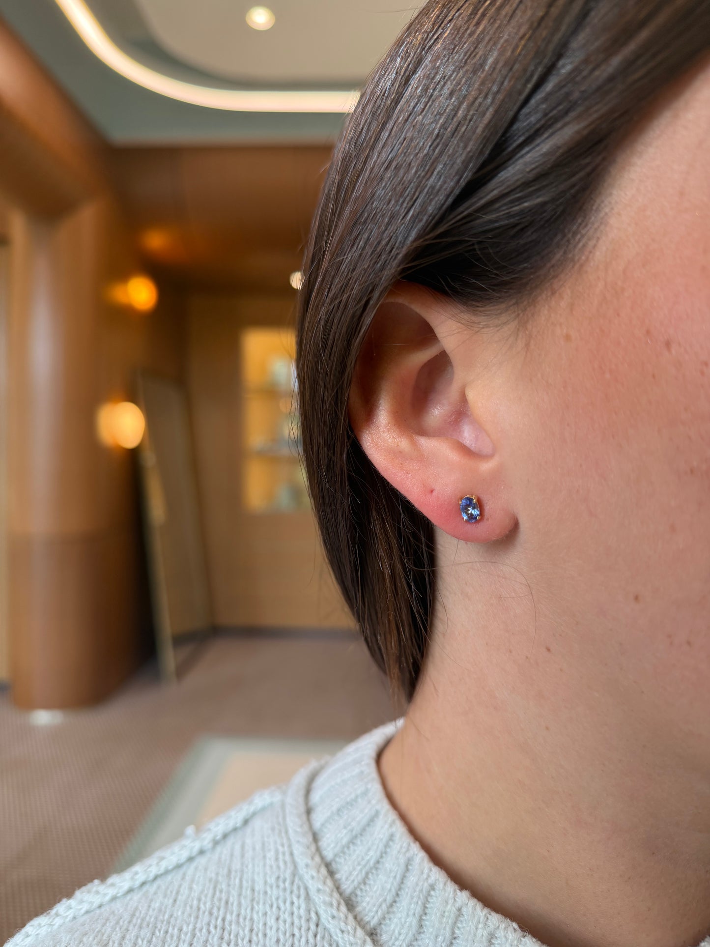 Oval-Cut Tanzanite Stud Earrings – Henri Noël
