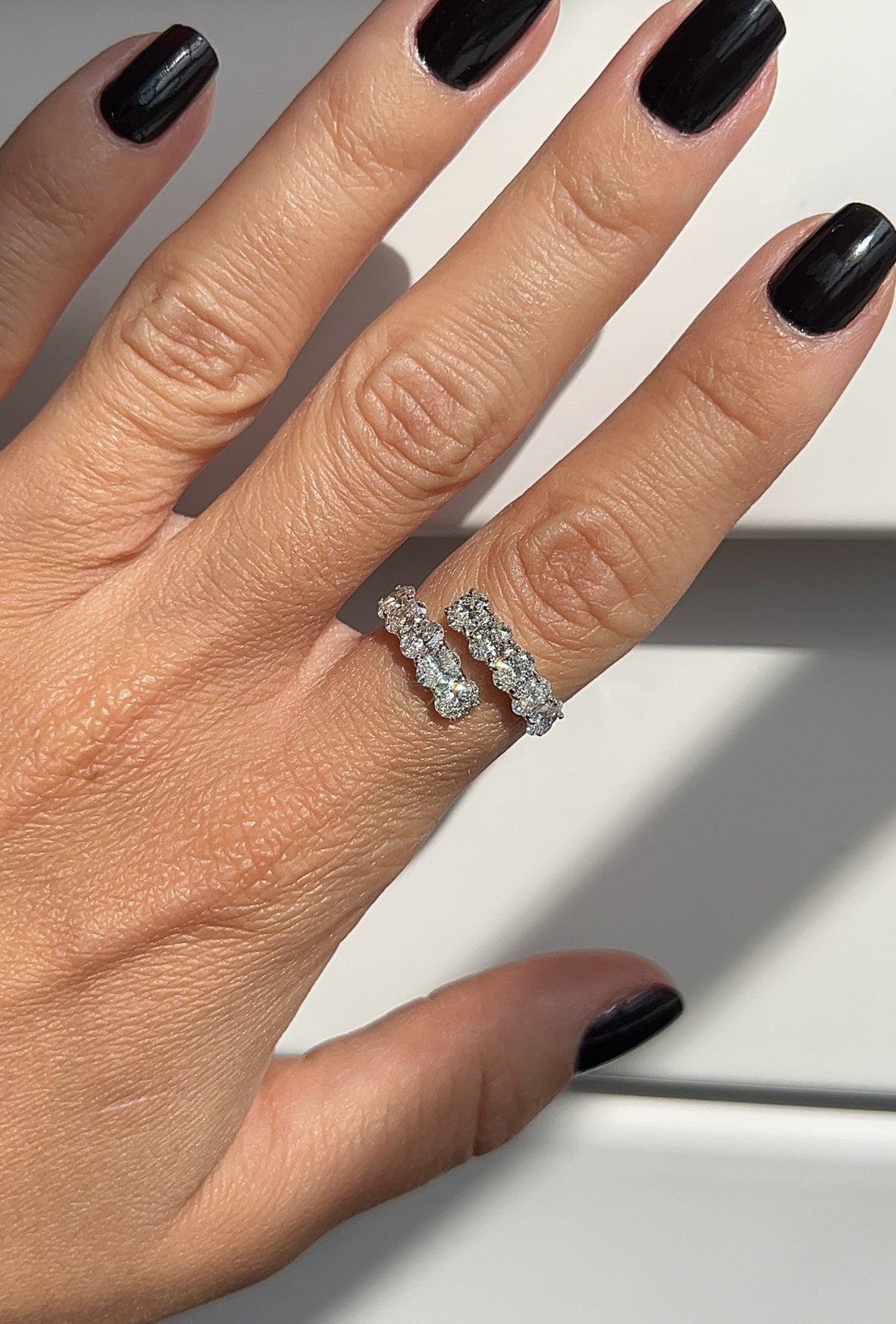 Oval Diamond Pippa Ring – Henri Noël