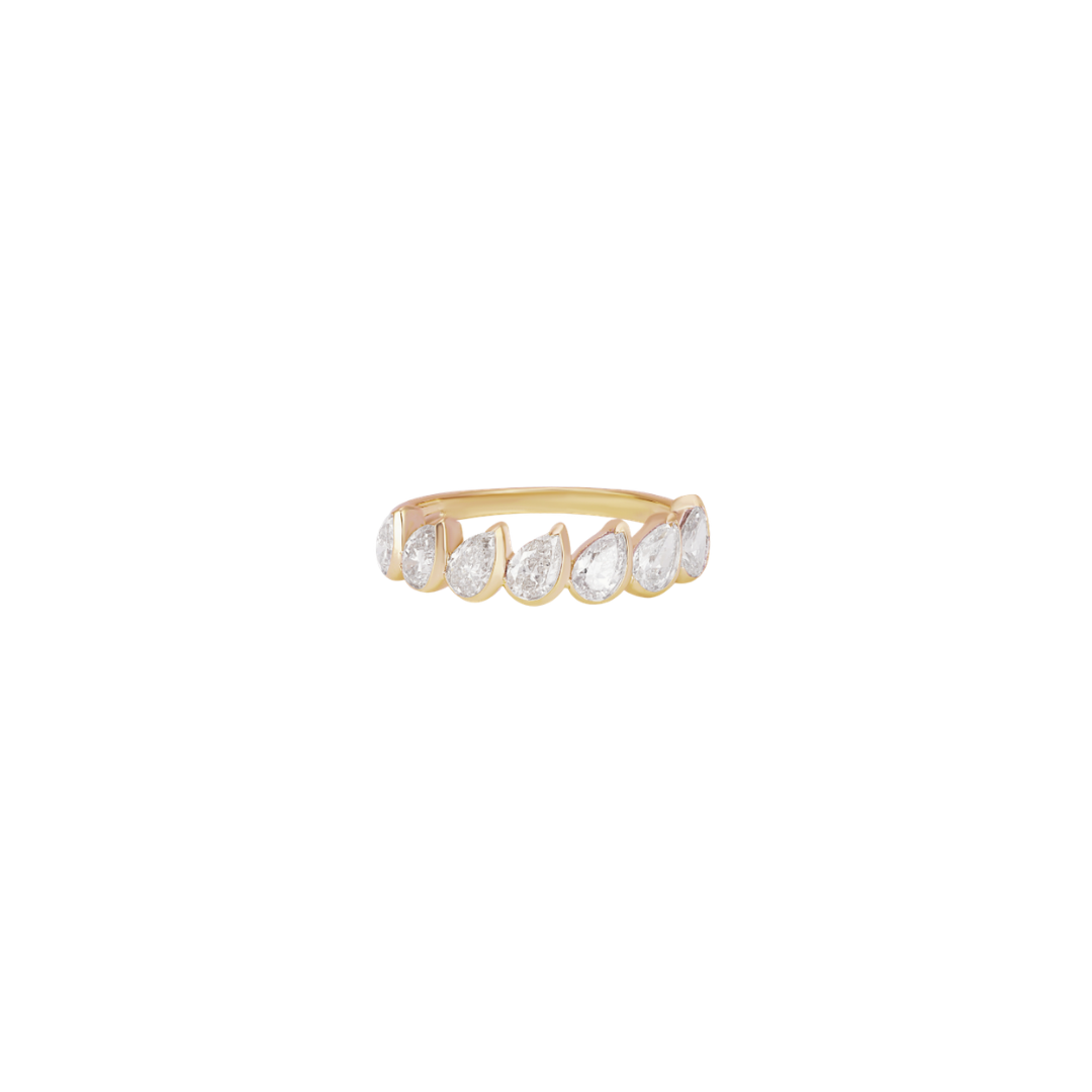 Pear Diamod Band – Henri Noël