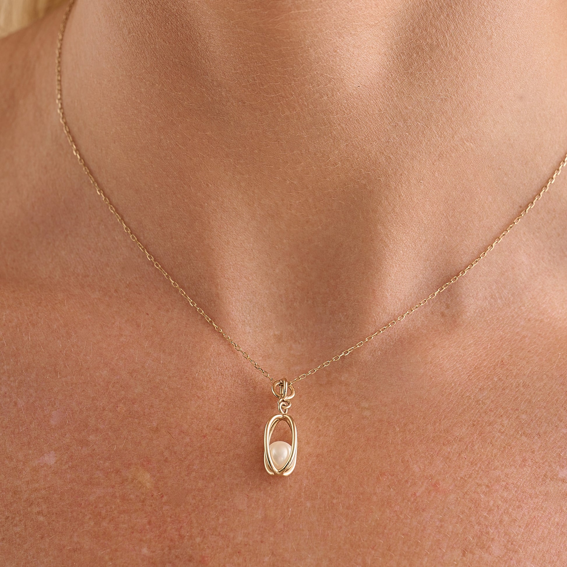 Pearl Cage Necklace – Henri Noël