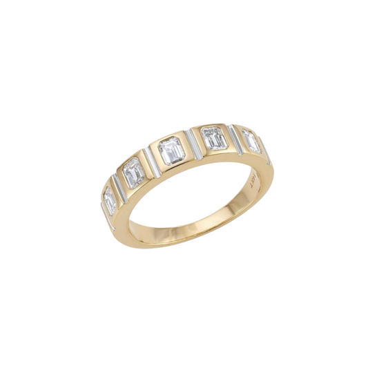 Deco Emerald-Cut Diamond Band