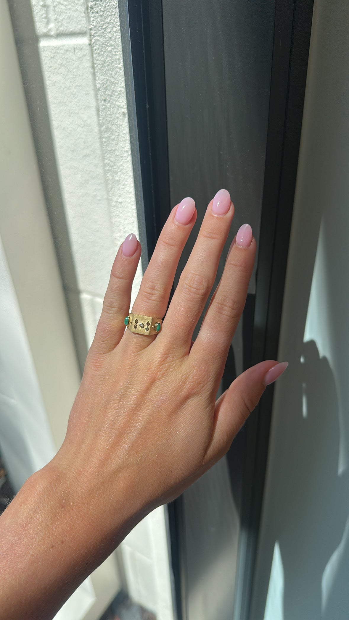 Carolina Neves- Robust Ring With Malachite Cabochons and Diamonds – Henri Noël