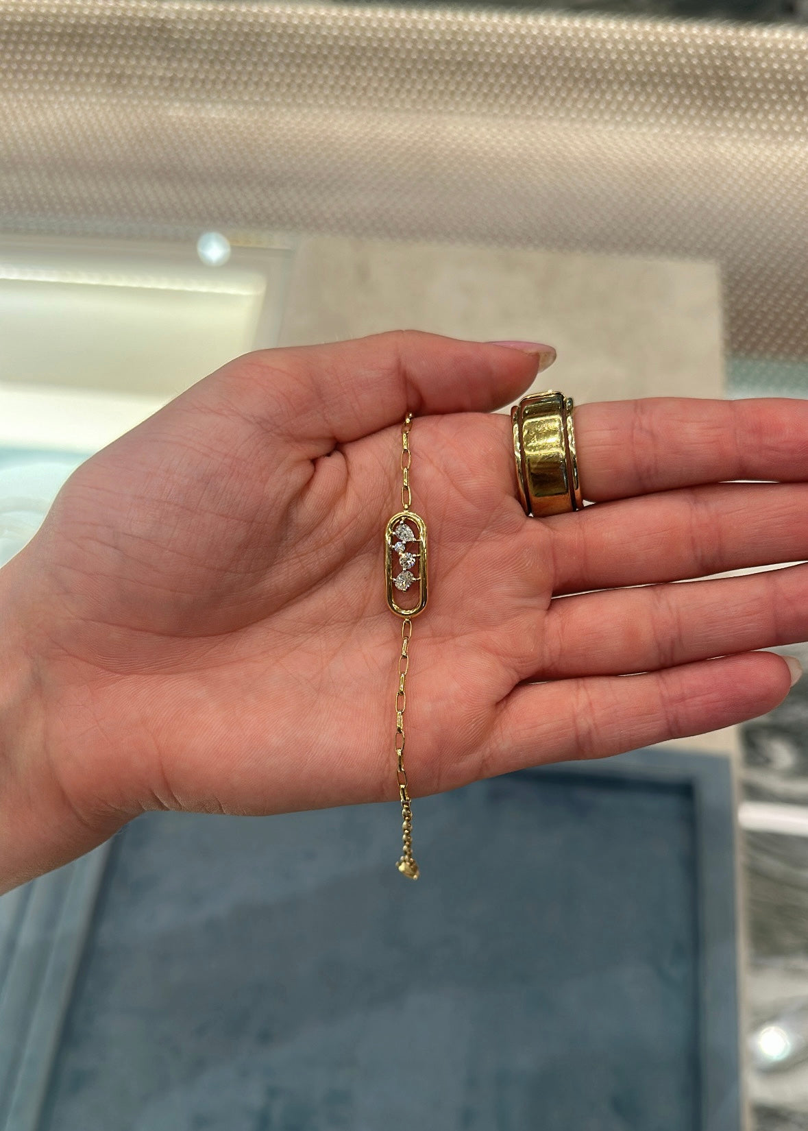 Rosario Navia- Mara Link Bracelet – Henri Noël
