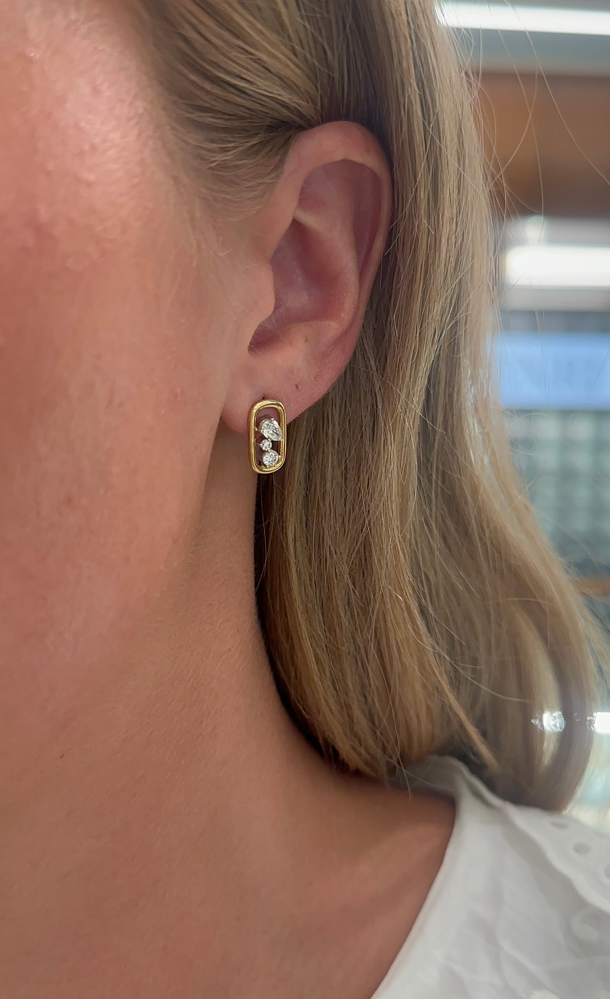 Rosario Navia- Mara Stud Earrings – Henri Noël