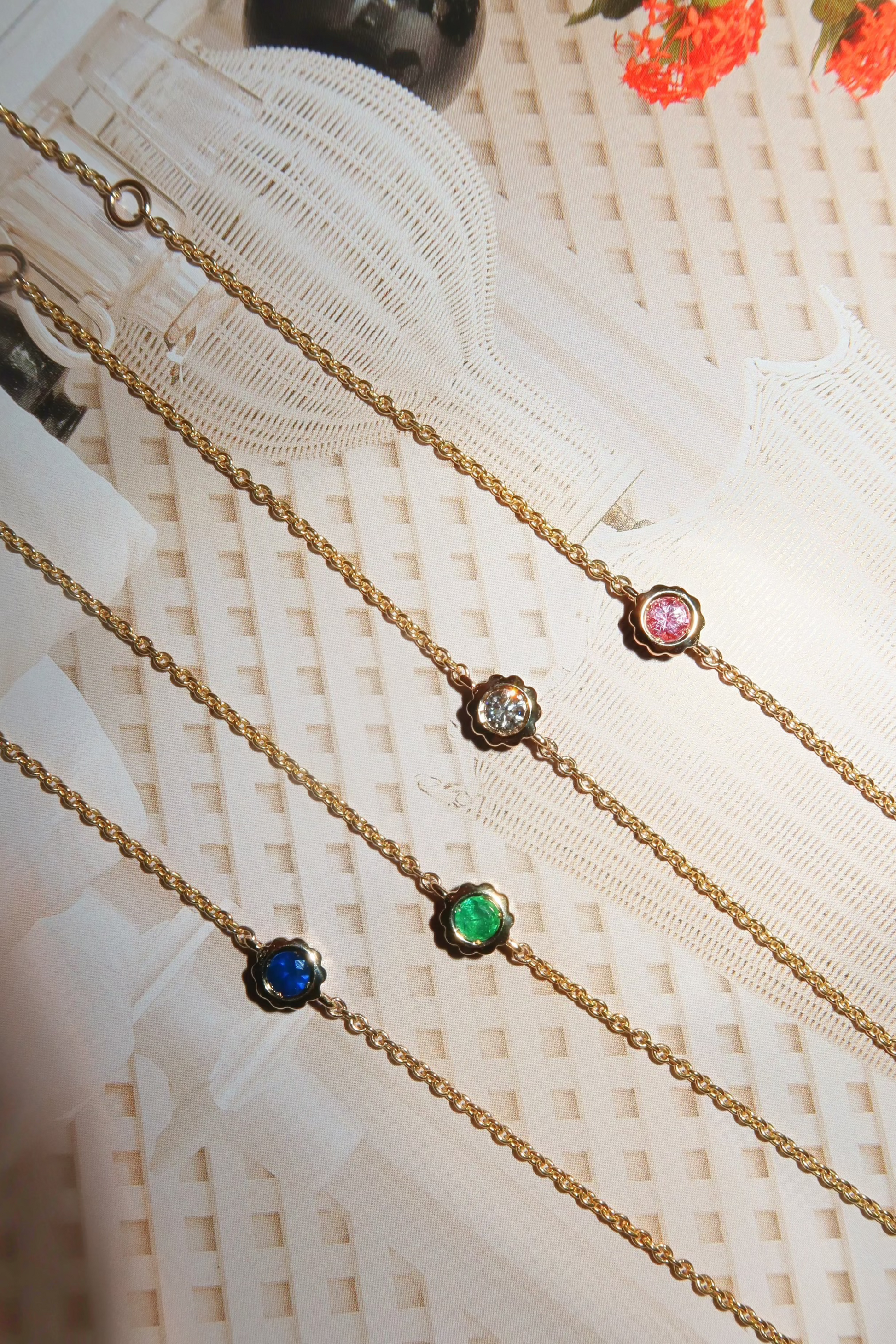 Scalloped Bezel Gemstone Bracelet – Henri Noël