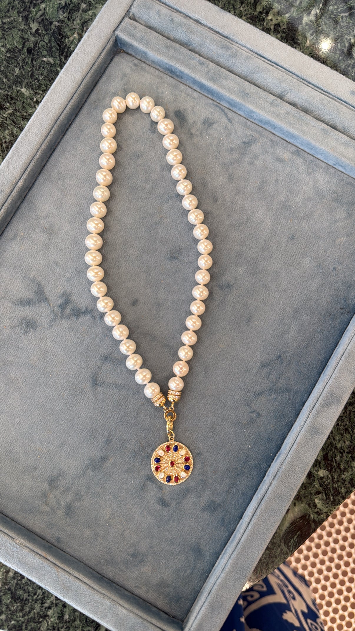 Lionheart- Serenity Red Garnet Amulet Charm – Henri Noël