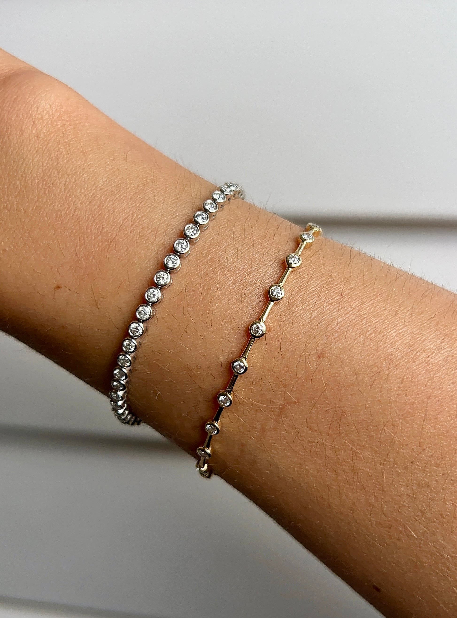 Spaced Diamond Bezel Tennis Bracelet – Henri Noël