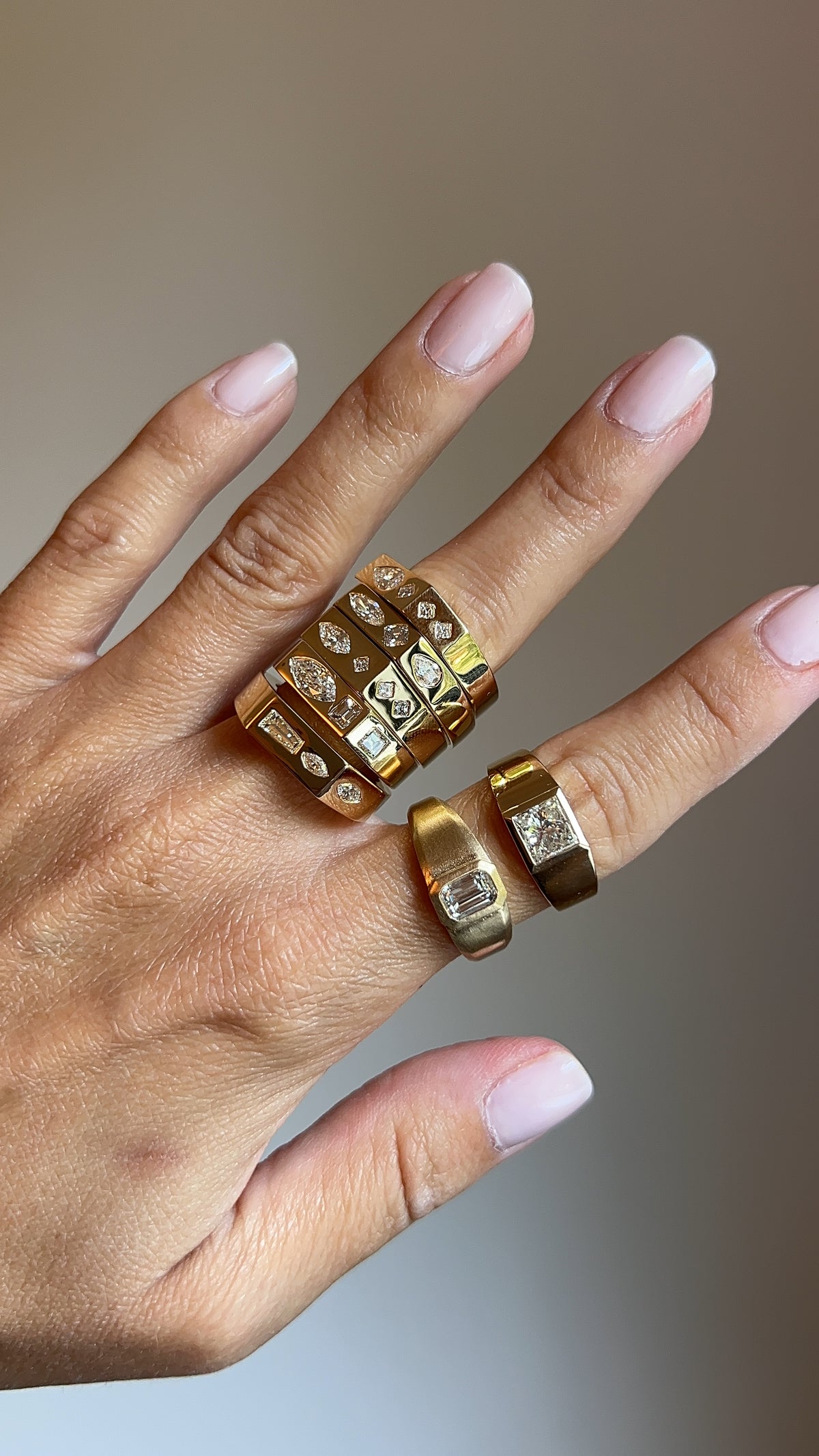 The Gemma Ring - Tapered Baguette – Henri Noël