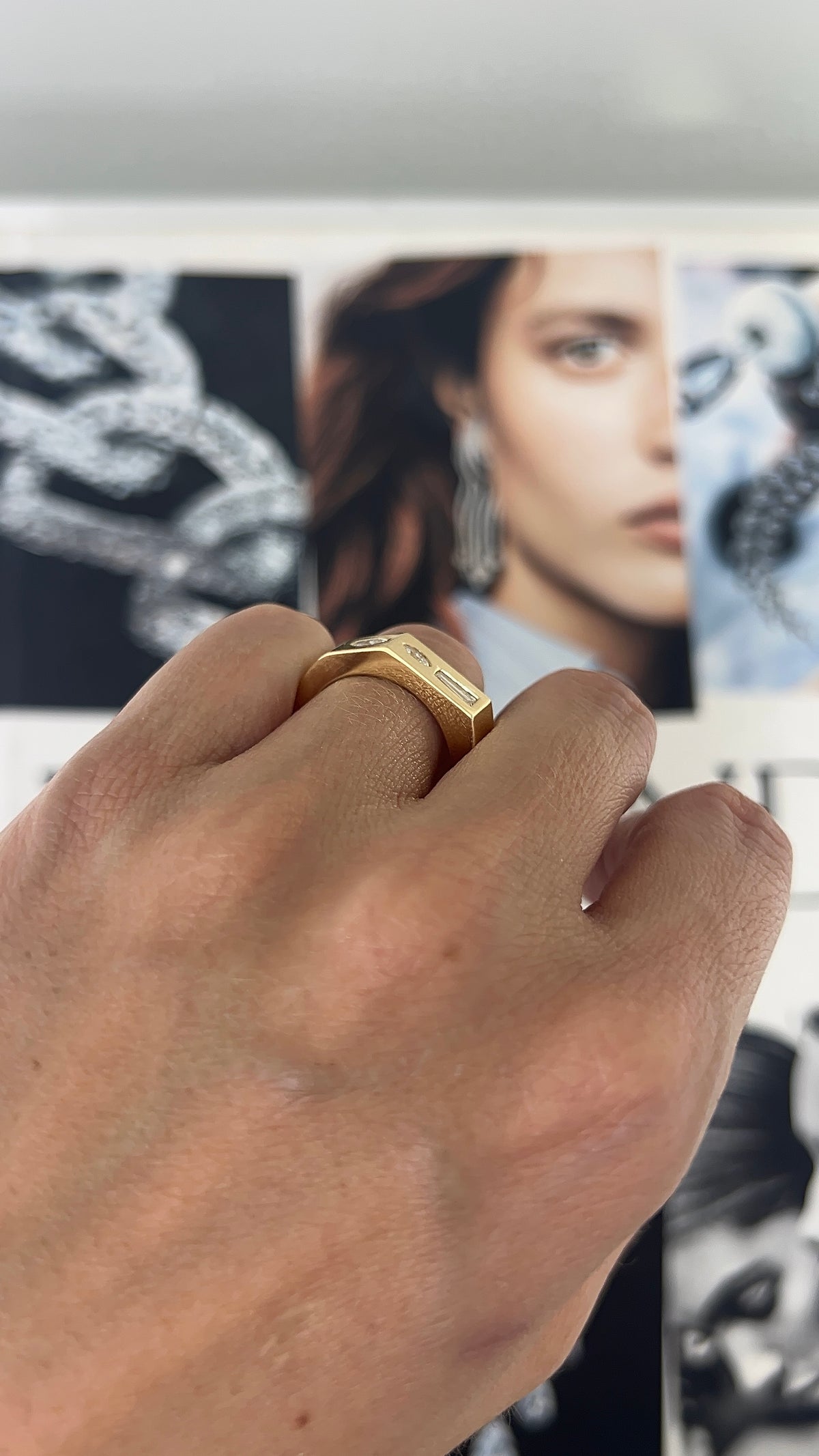 The Gemma Ring - Tapered Baguette – Henri Noël