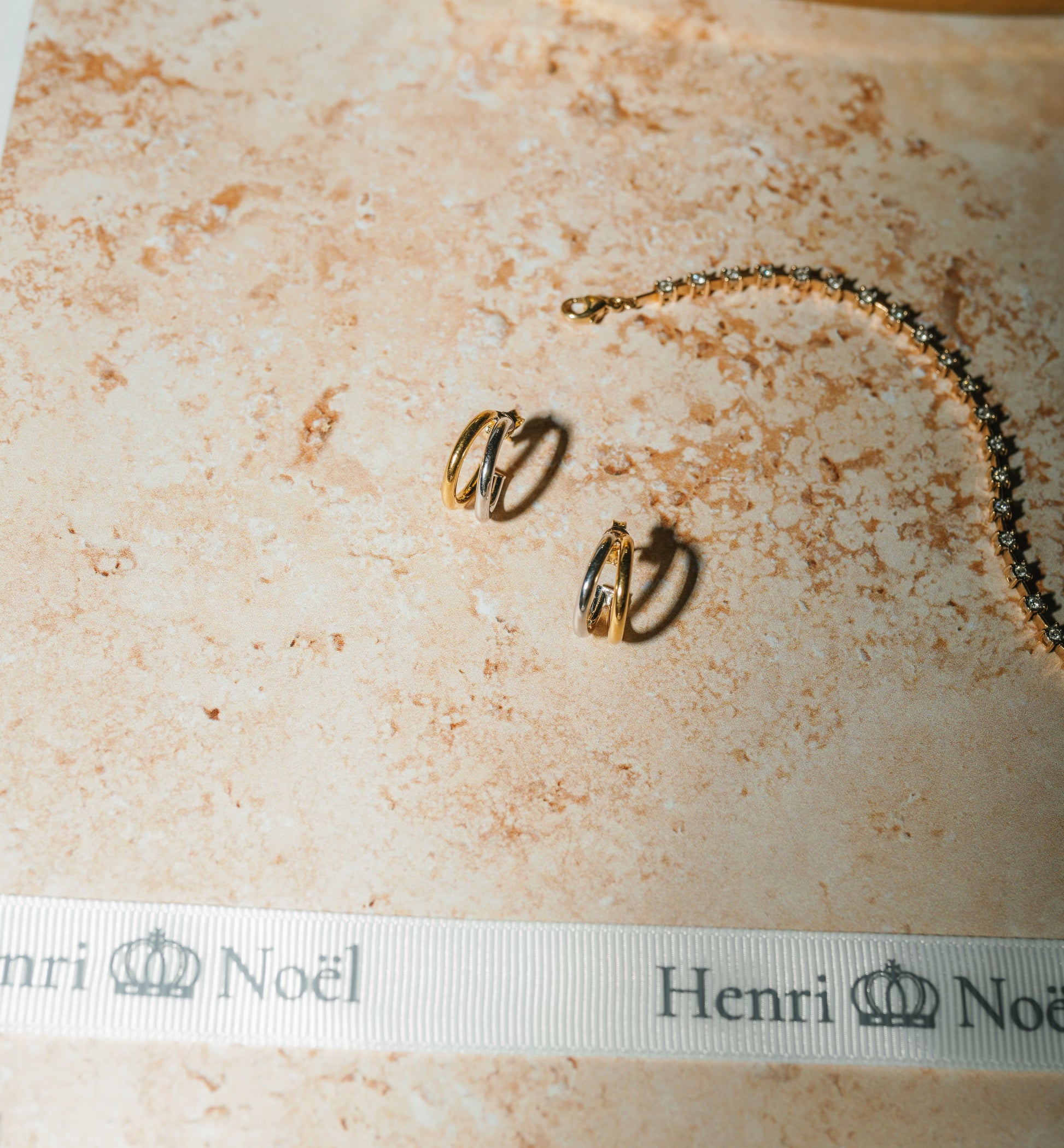 Two-Tone Double Hoops – Henri Noël