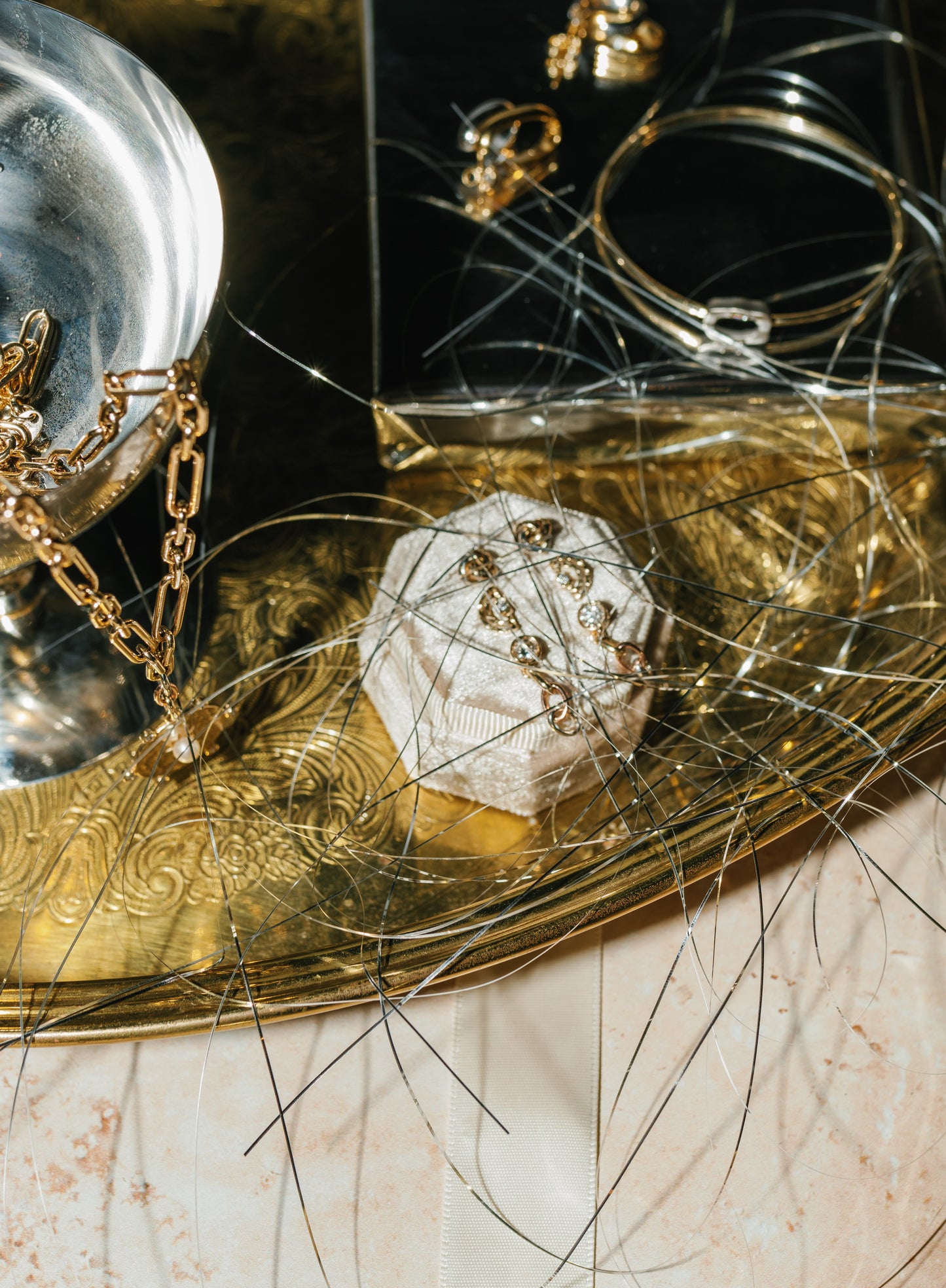 Two-Tone Knot Studs – Henri Noël