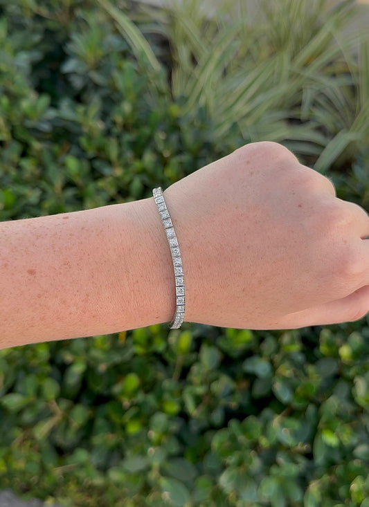 Vintage Platinum Round Tennis Bracelet – Henri Noël