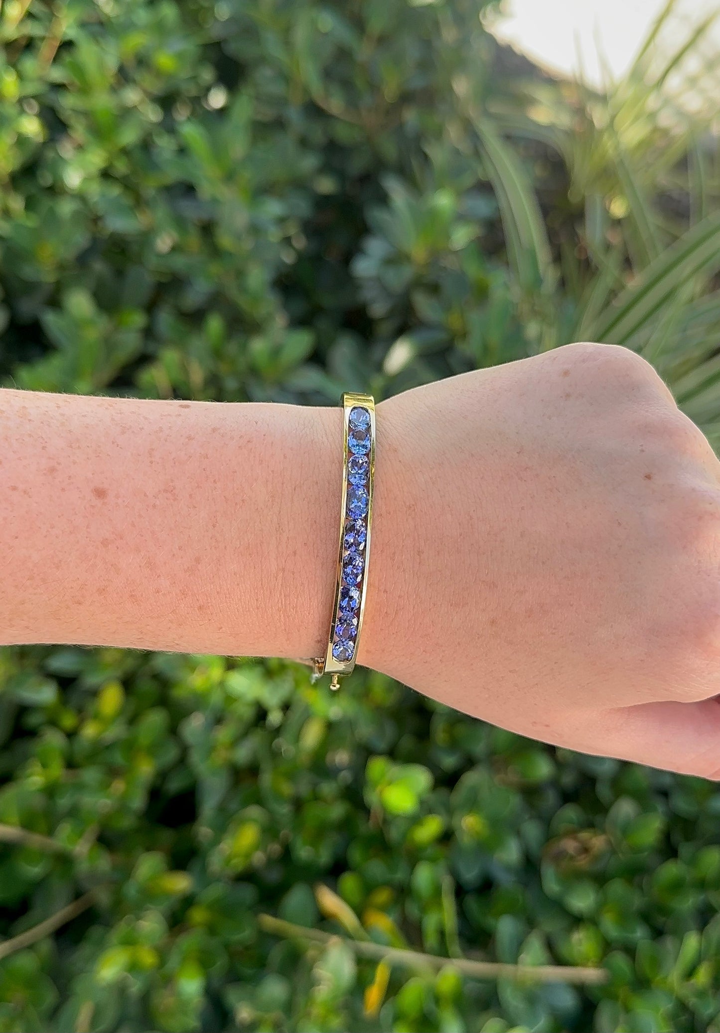 Vintage Oval Tanzanite Bangle