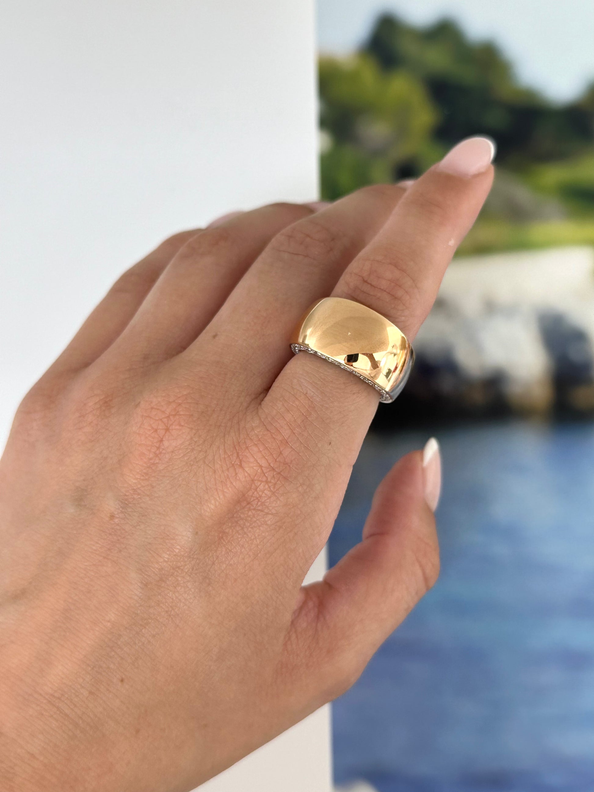 Vintage Walter Faith 18K Bombe Ring With Pave Diamonds – Henri Noël