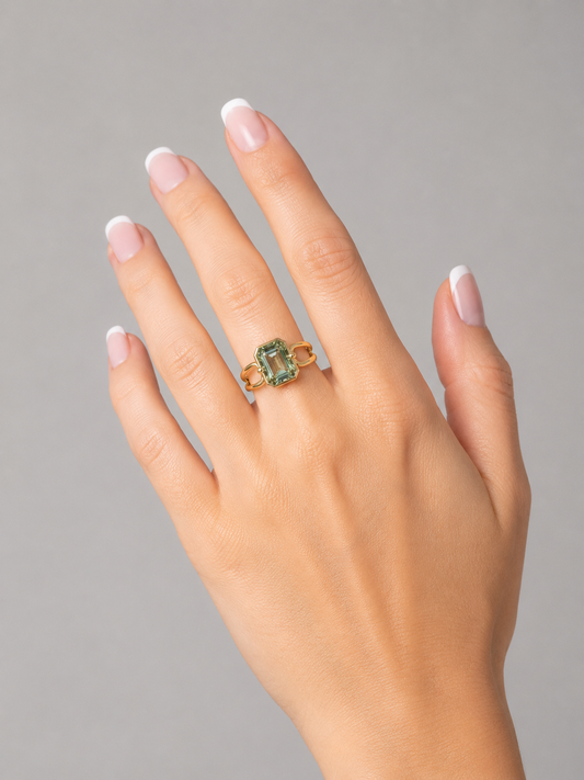 Penelope Peridot Ring – Henri Noël