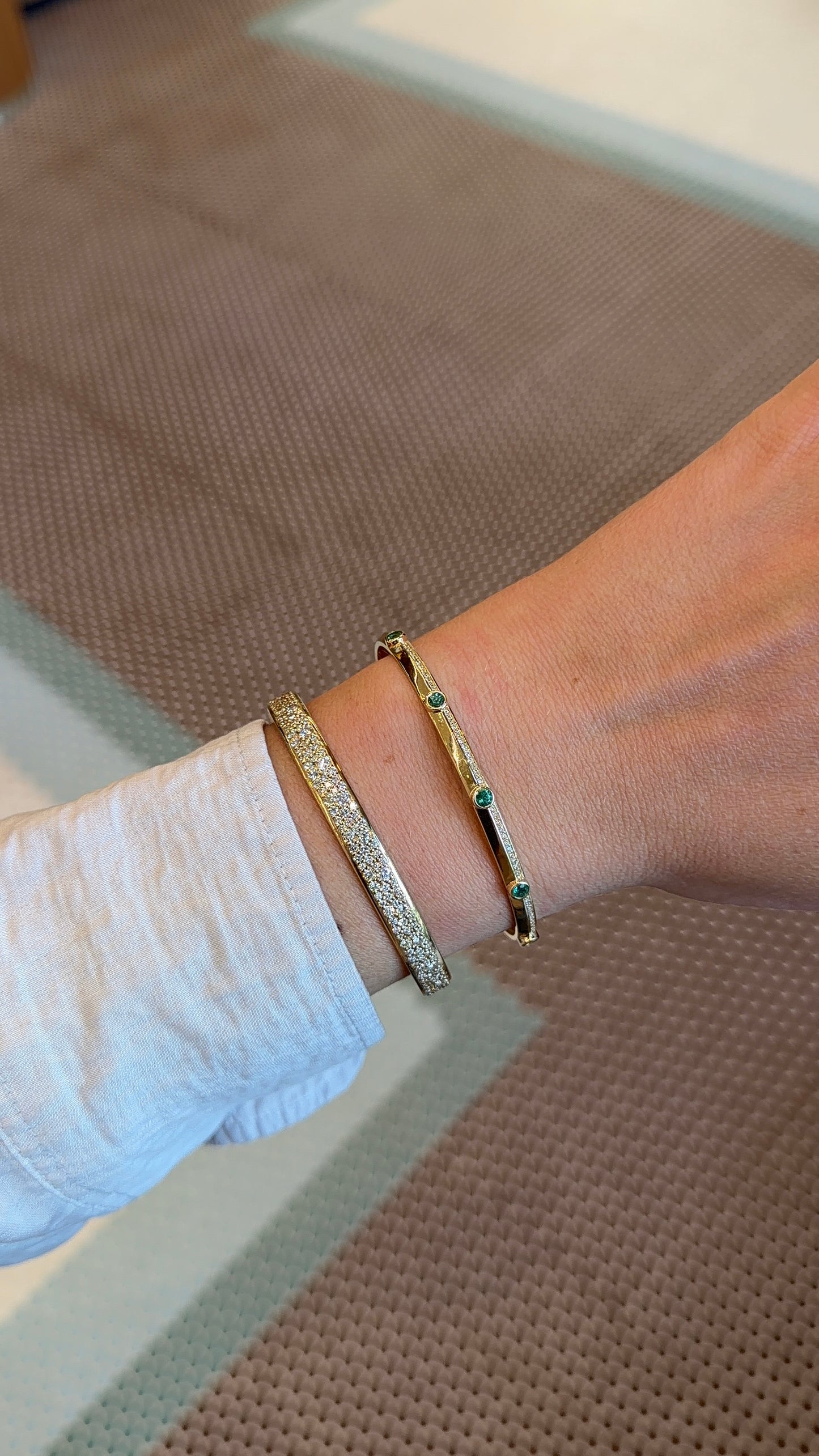 Lionheart- Aurelia Diamond and Emerald Cuff Bangle – Henri Noël