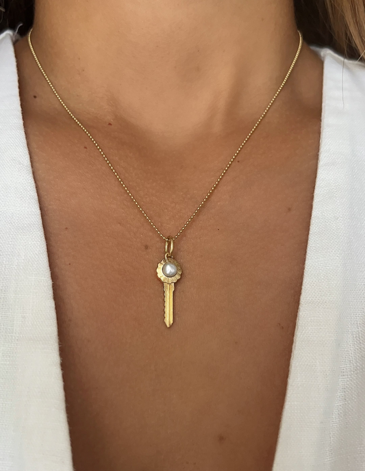 Pearl Scalloped Key Pendant
