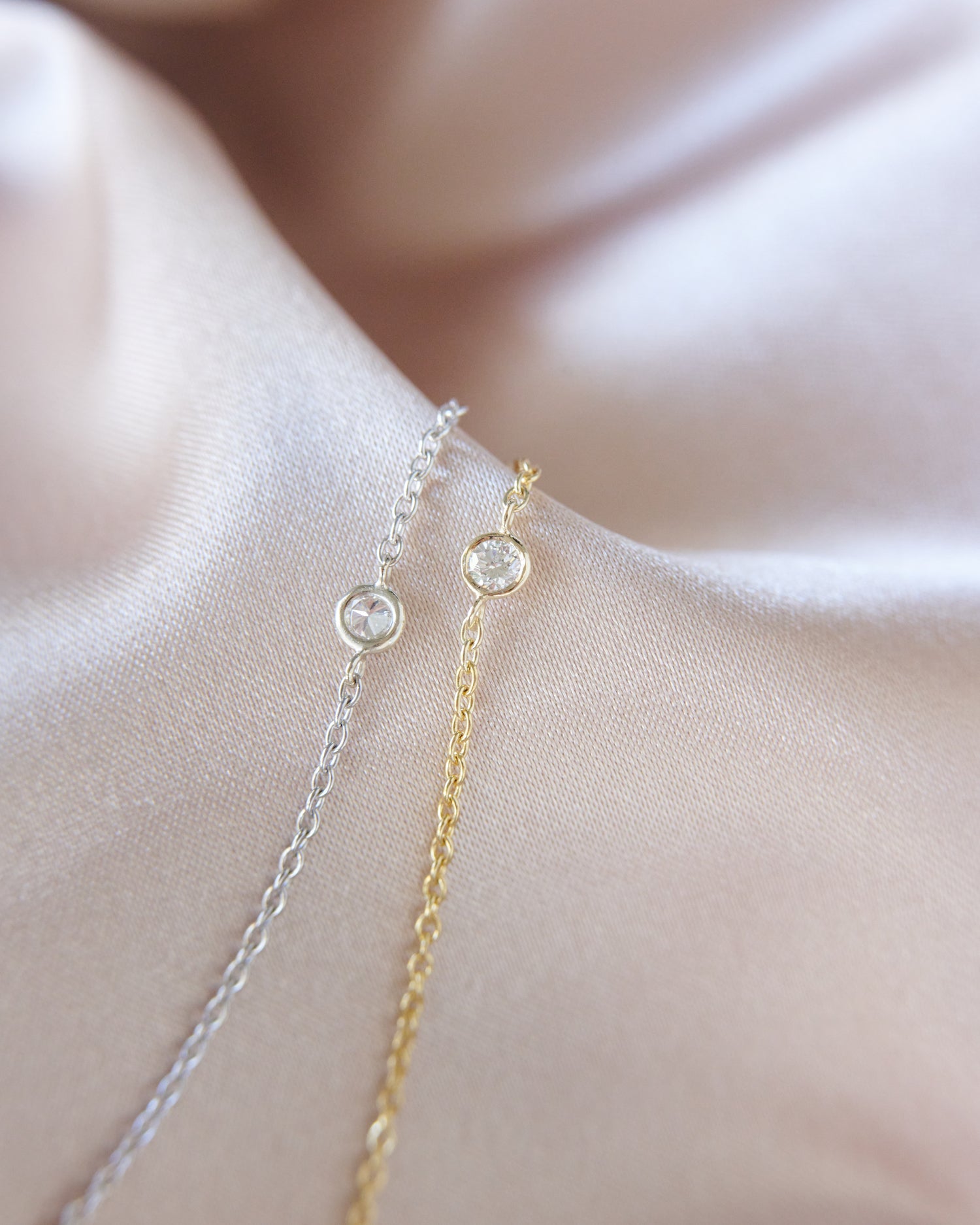Adjustable Bezel Round Diamond Bracelet – Henri Noël