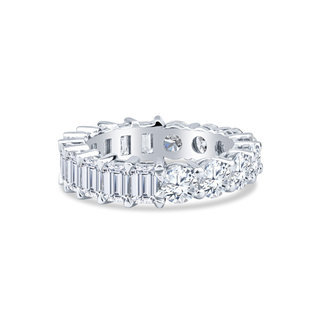 Half Round & Half Emerald Eternity Band – Henri Noël