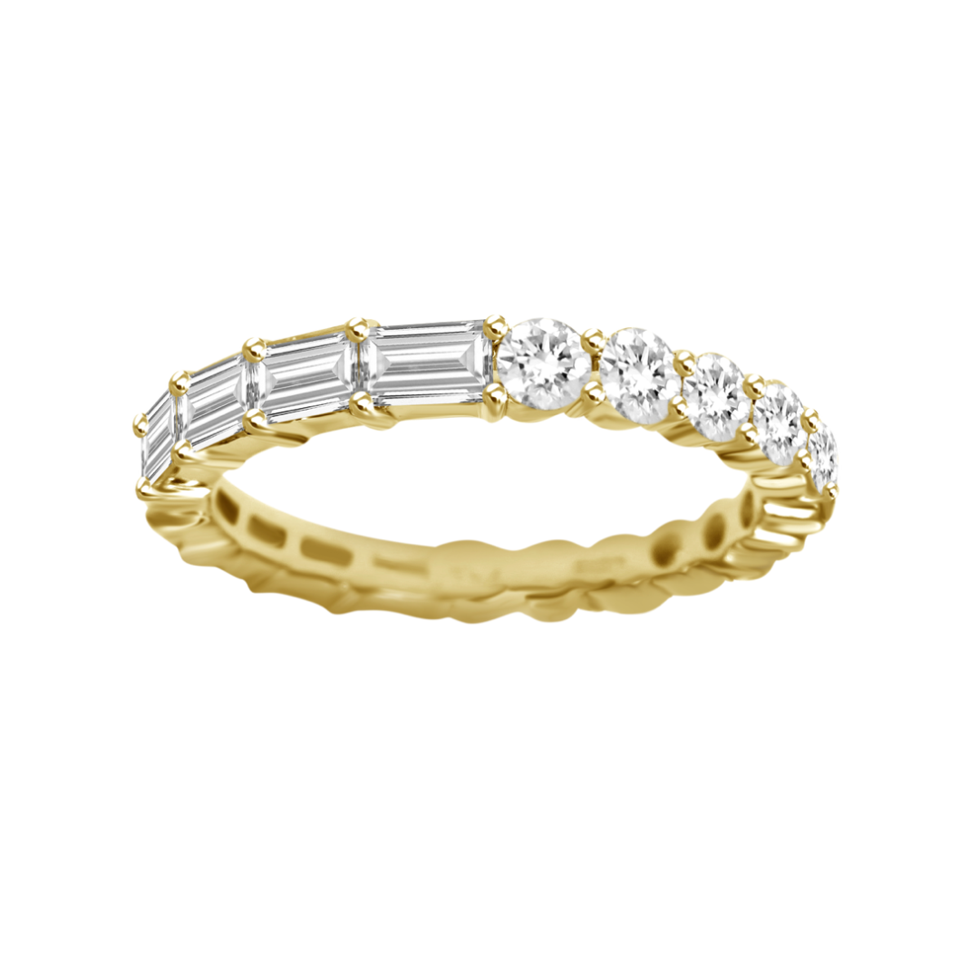 Half Round & Half Emerald Eternity Band – Henri Noël