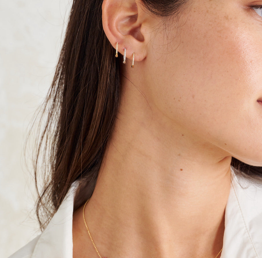 Mini Diamond Hoops – Henri Noël