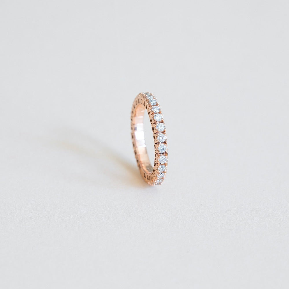 Stretch Diamond Eternity Band – Henri Noël