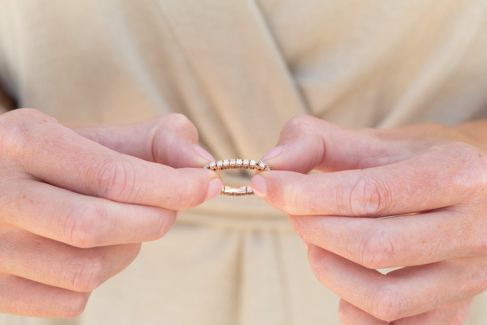 Stretch Diamond Eternity Band – Henri Noël