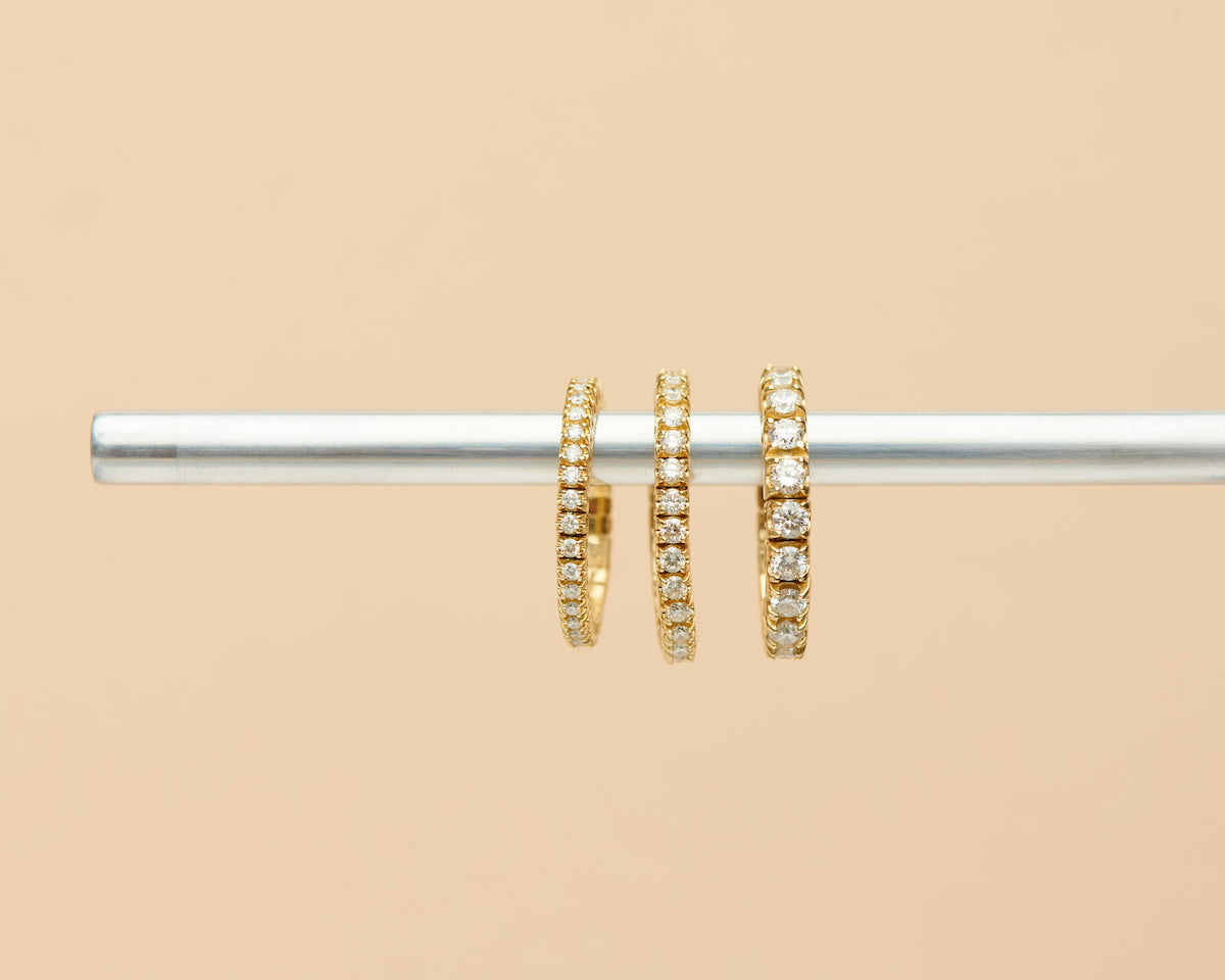 Stretch Diamond Eternity Band – Henri Noël